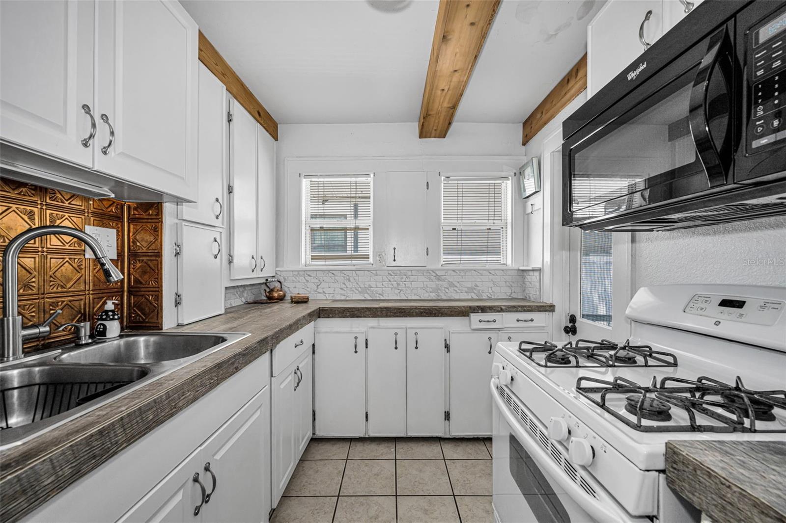 CENTRAL AVE HEIGHTS - Residential Income