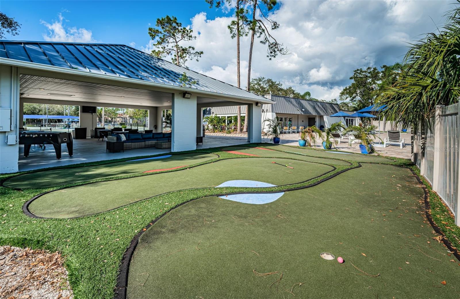 EAST LAKE WOODLANDS WOODS LANDING TWNHMS - Residential