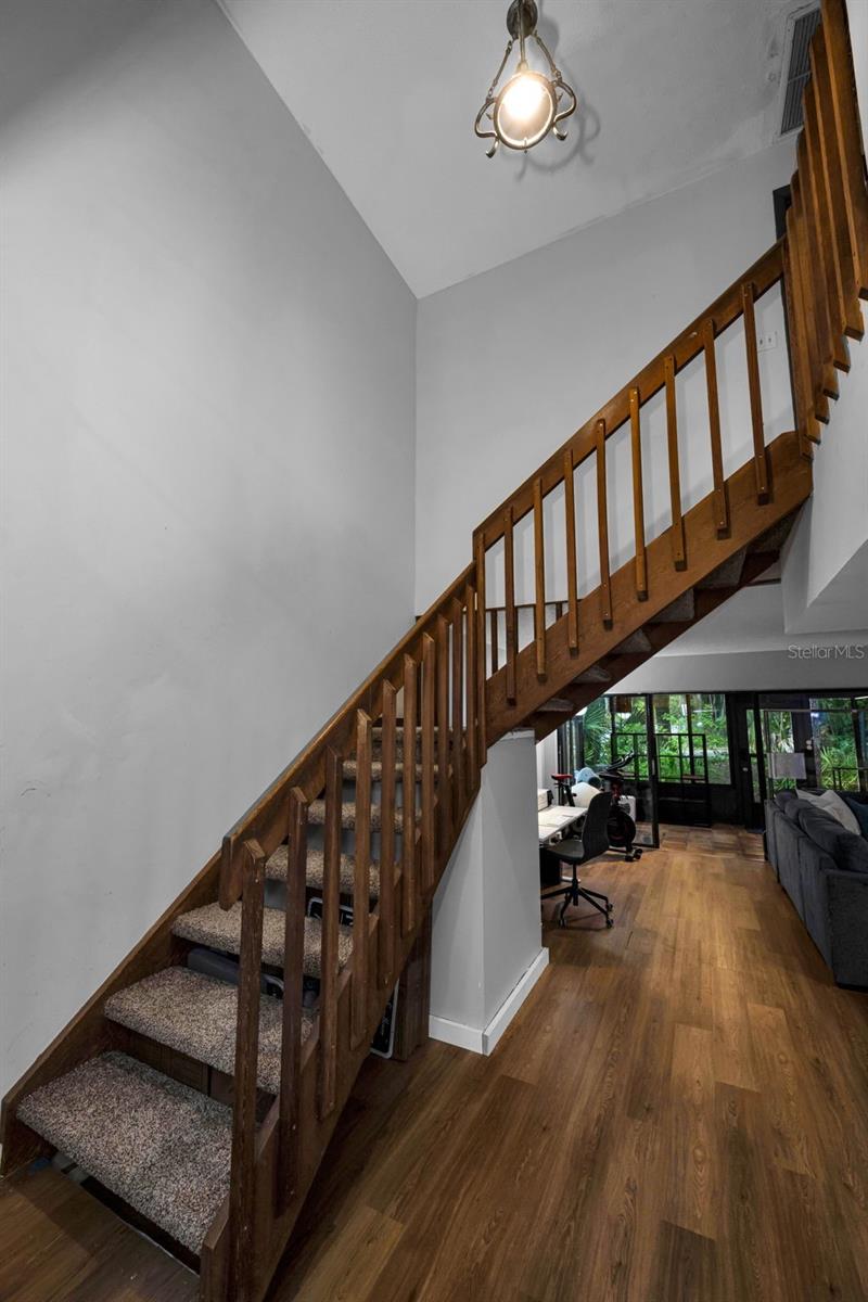 EAST LAKE WOODLANDS WOODS LANDING TWNHMS - Residential