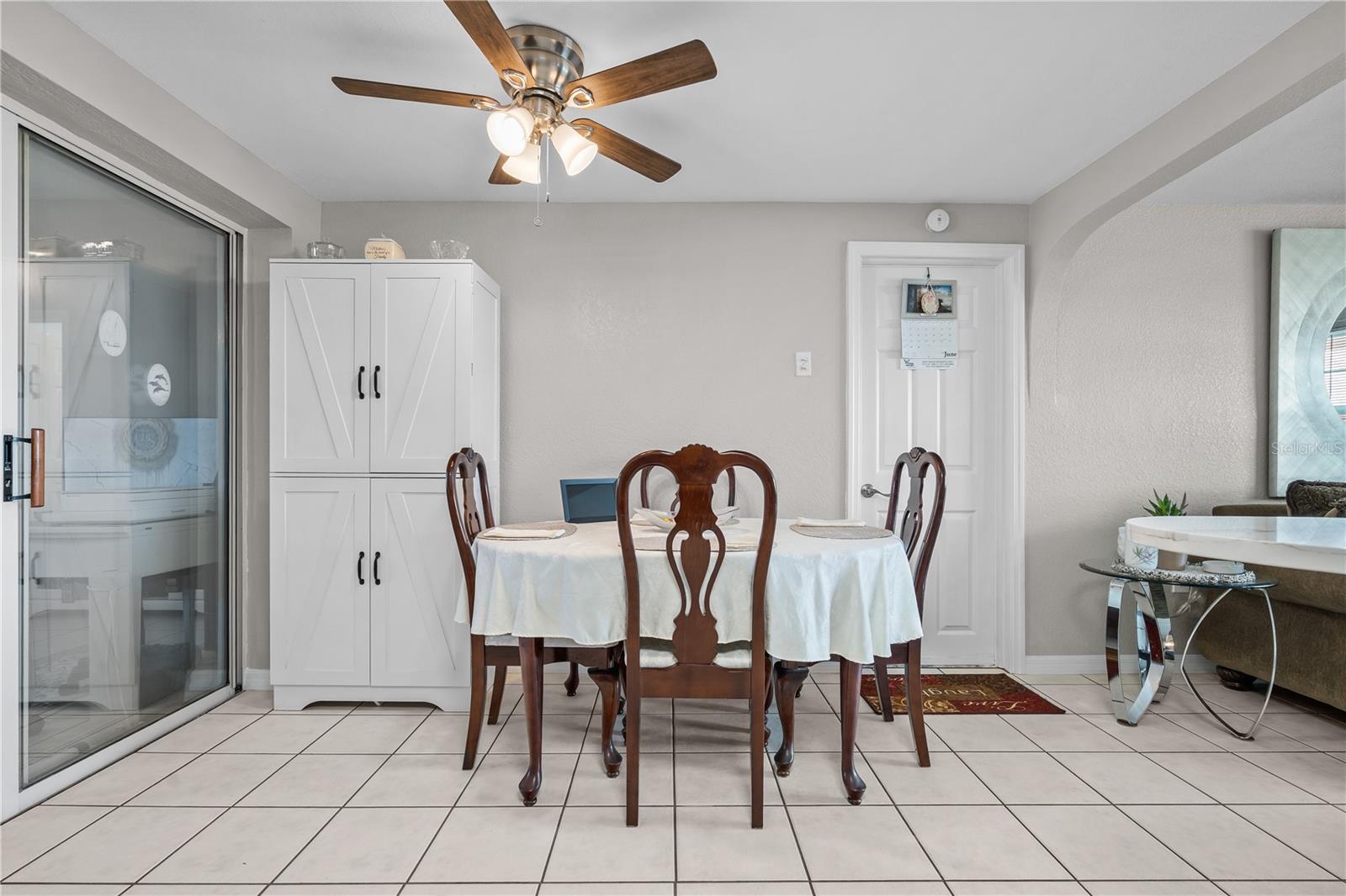 PLEASURE ISLES - Residential