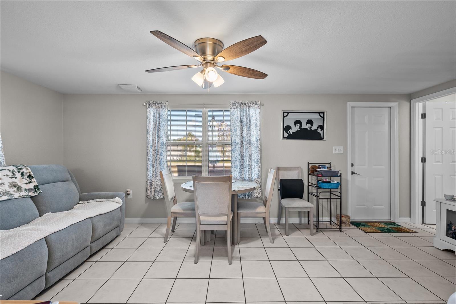 PLEASURE ISLES - Residential