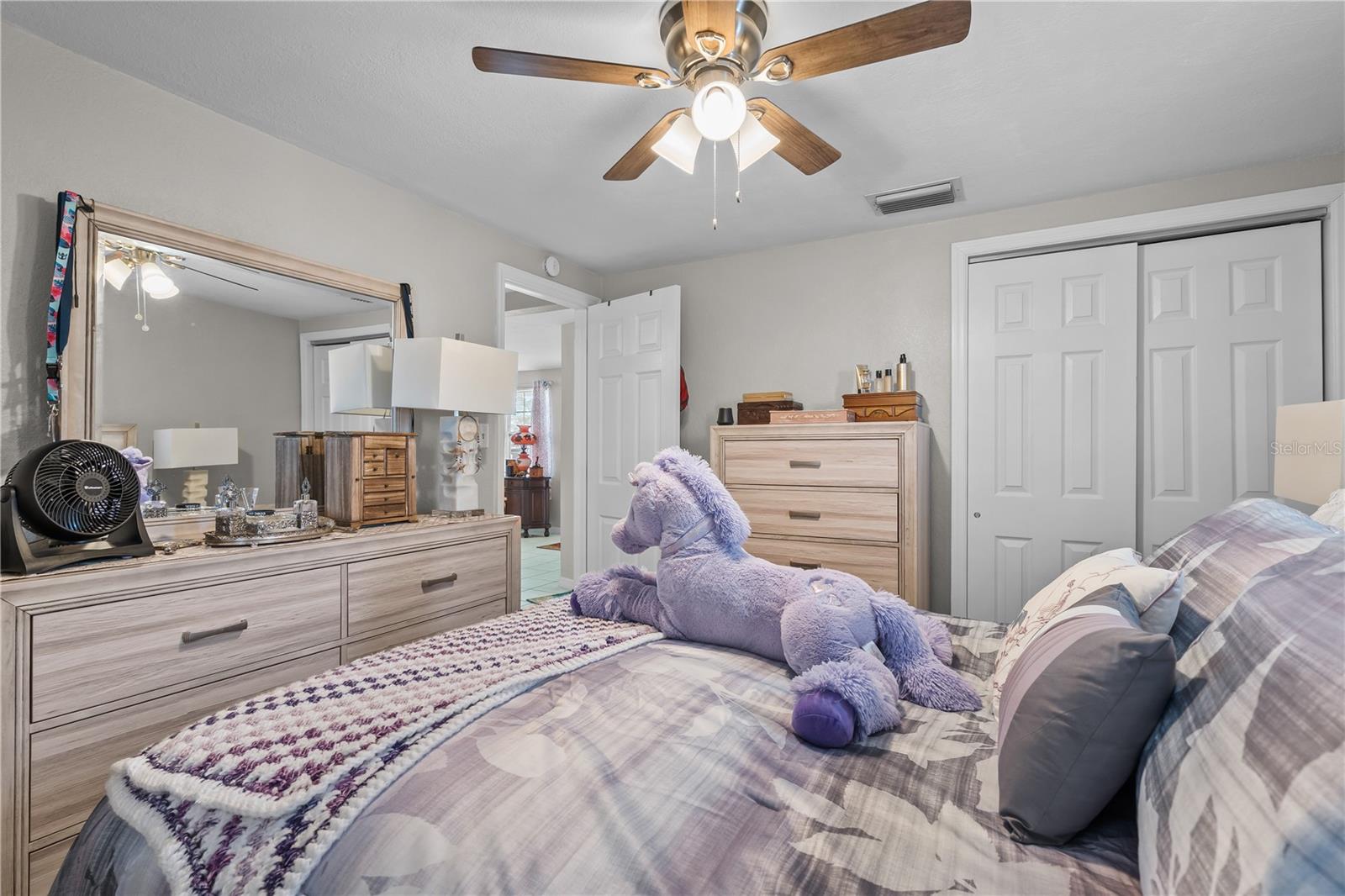PLEASURE ISLES - Residential