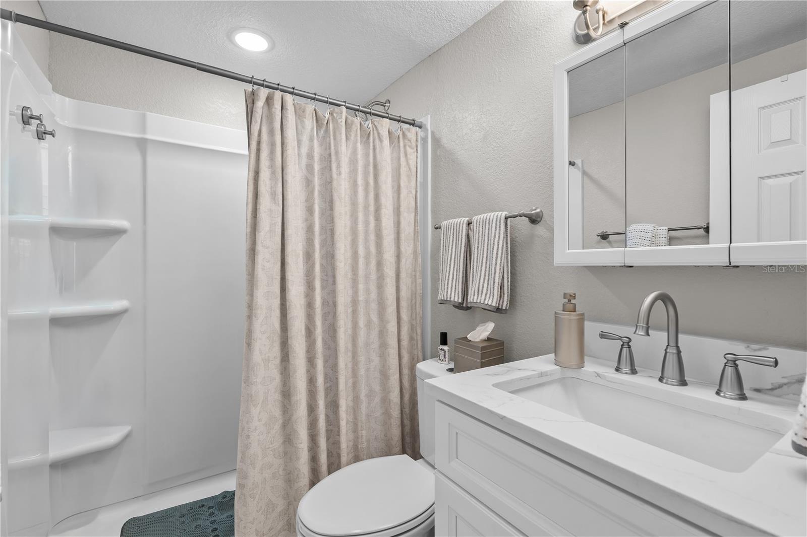 PLEASURE ISLES - Residential