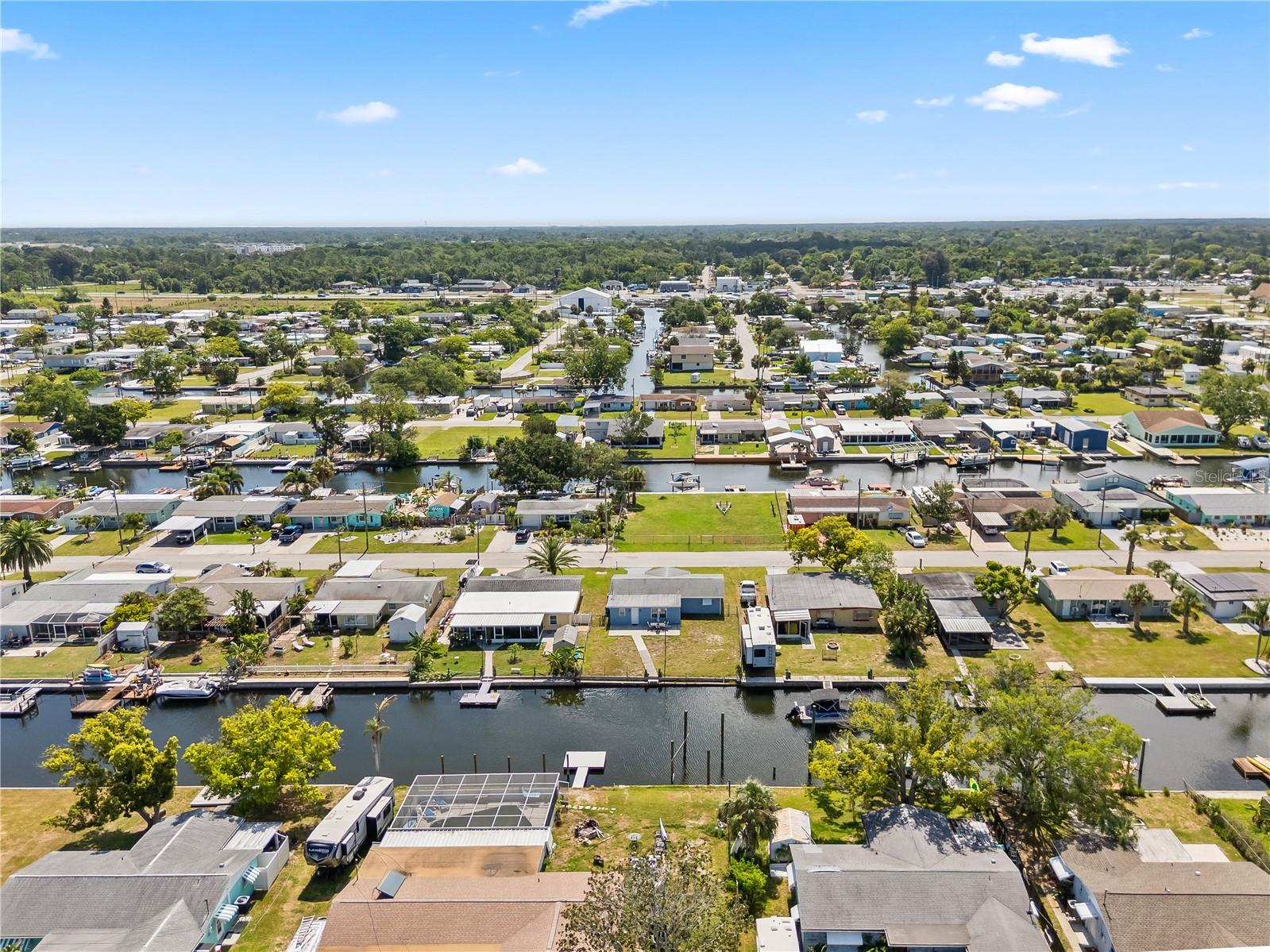 PLEASURE ISLES - Residential