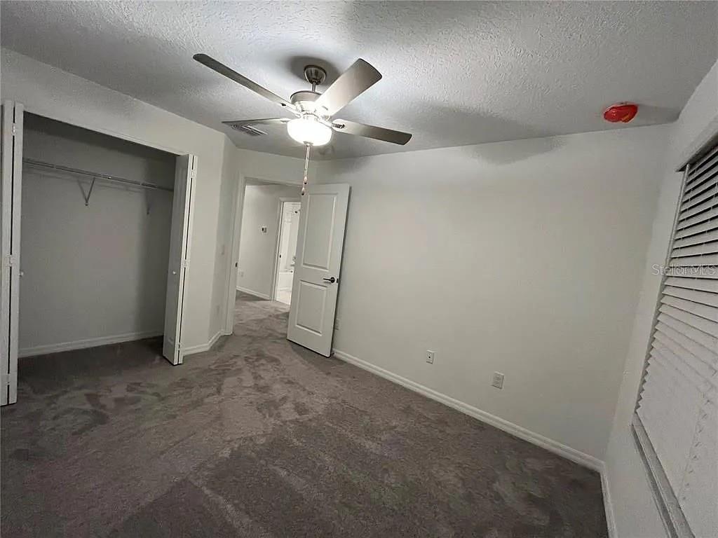 TOWNES/VERIDIAN - Residential Lease