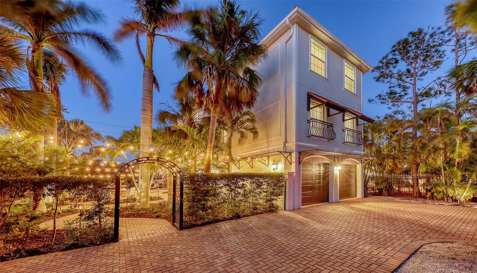 SARASOTA BEACH - Residential