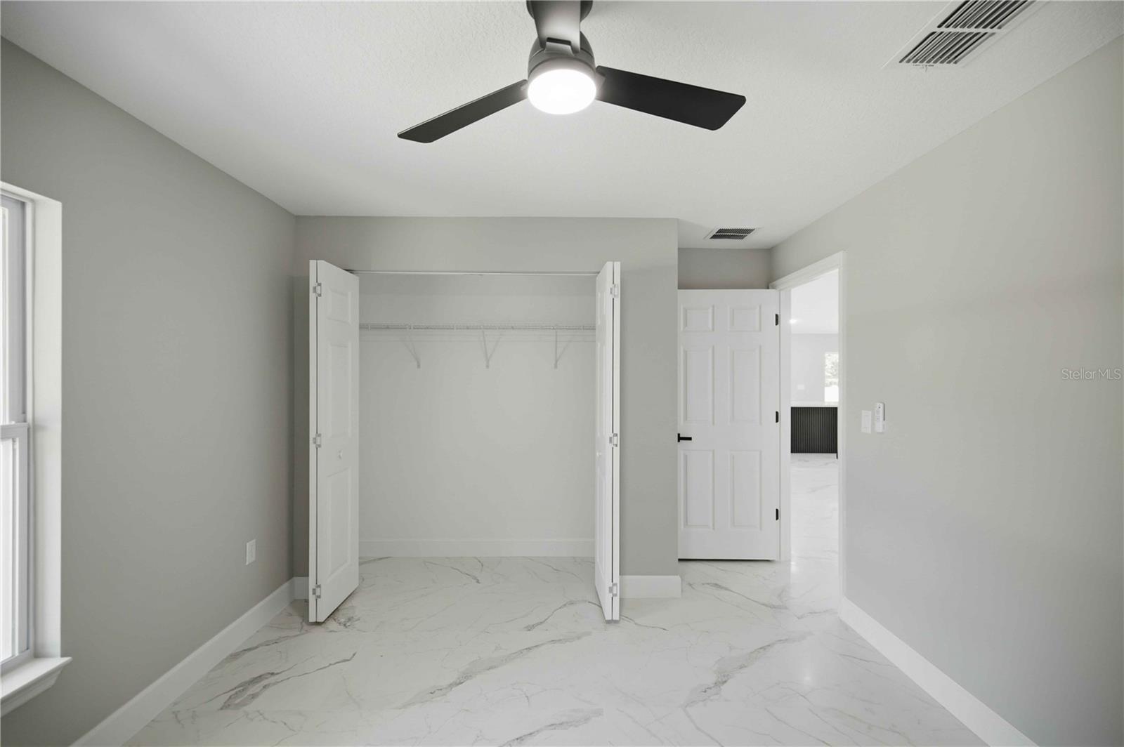 SILVER SPGS SHORES - Residential