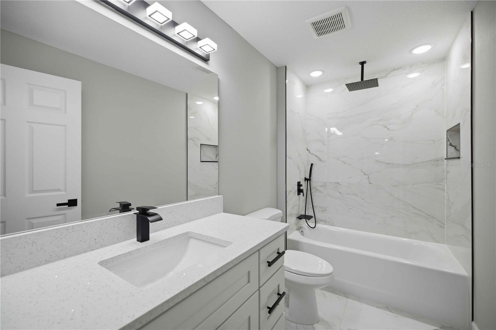 SILVER SPGS SHORES - Residential