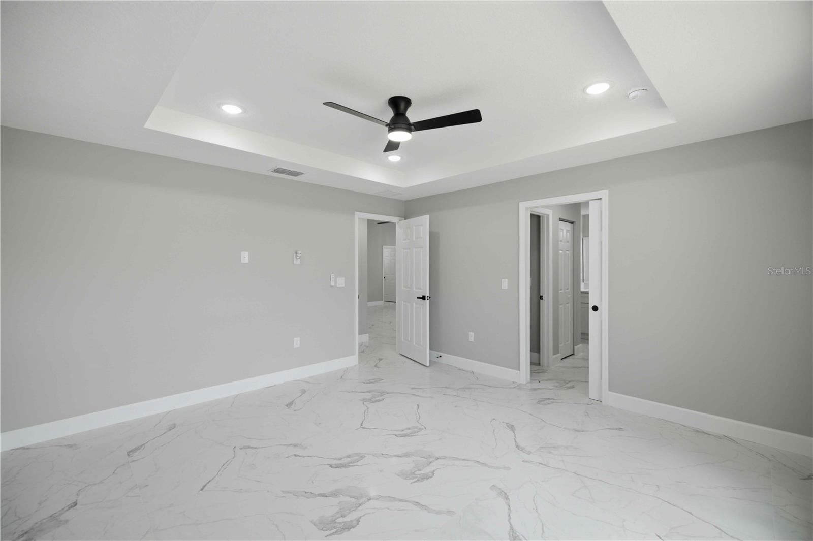 SILVER SPGS SHORES - Residential