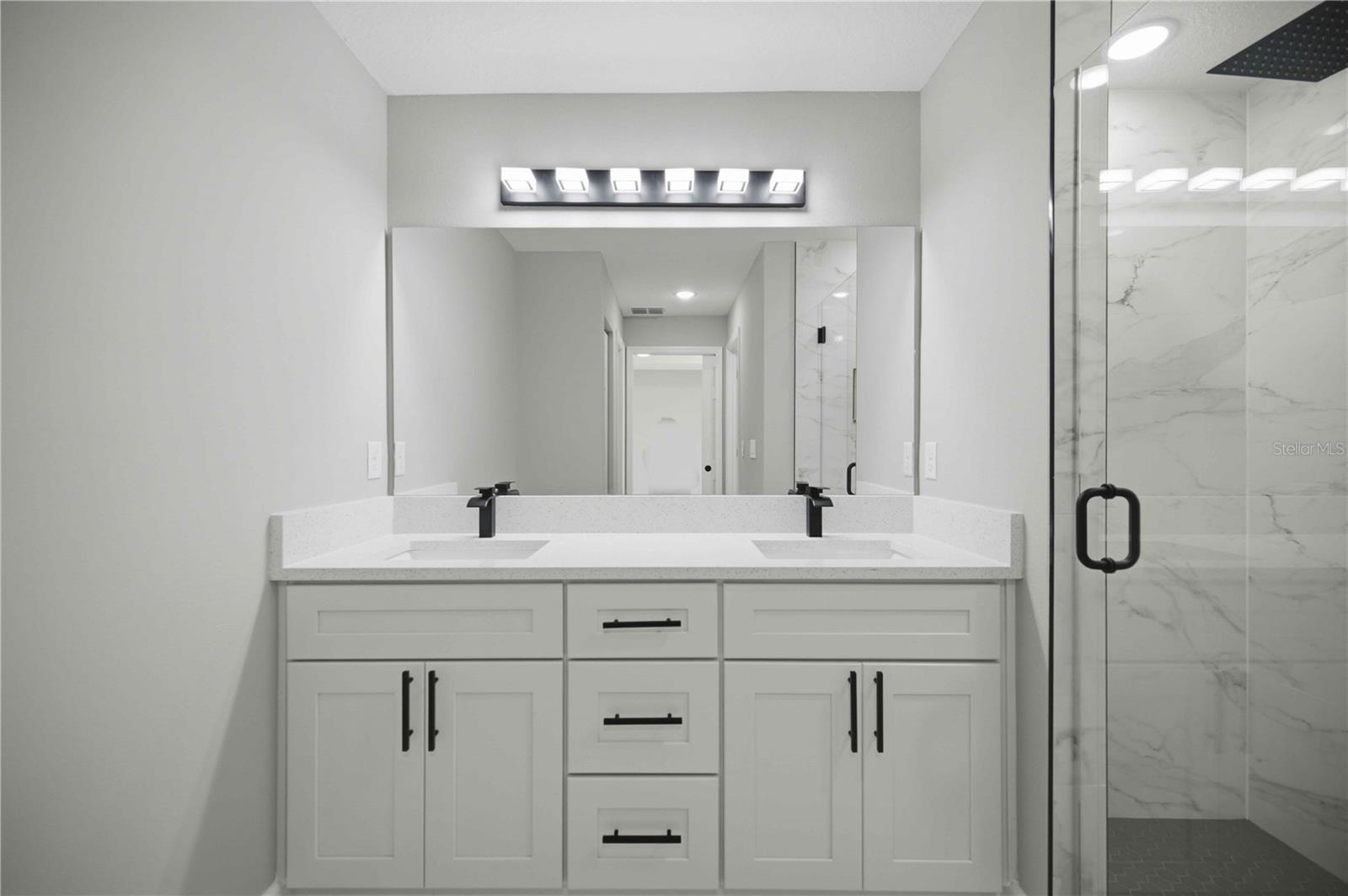SILVER SPGS SHORES - Residential