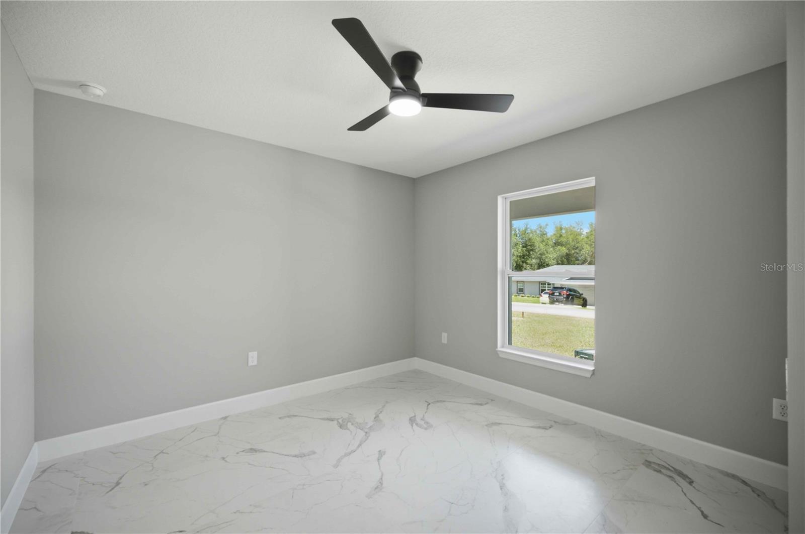 SILVER SPGS SHORES - Residential