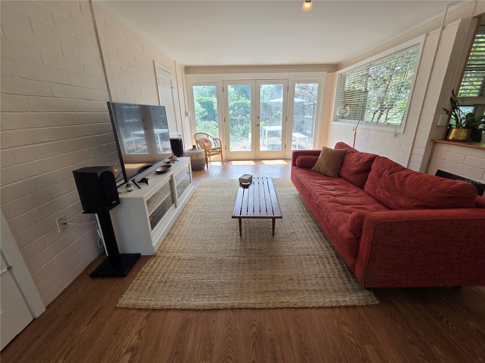 SUNSHINE ESTATES - Residential