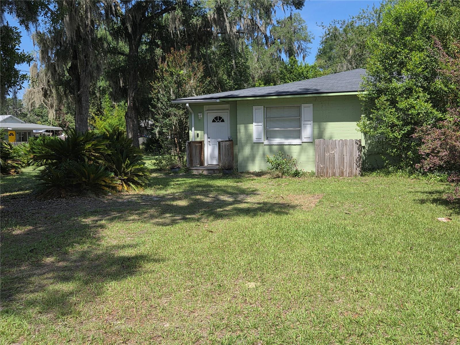 SUNSHINE ESTATES - Residential