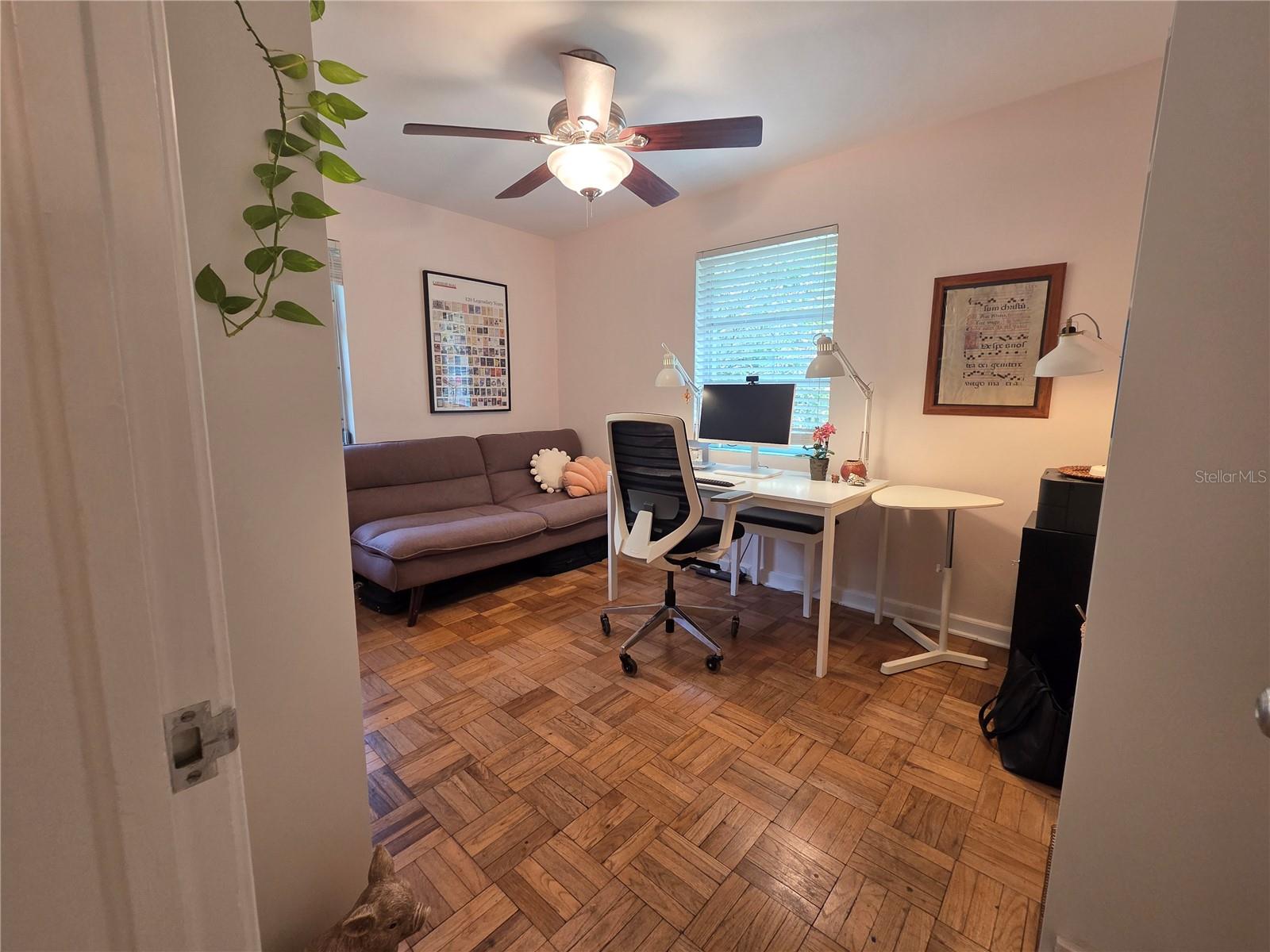 SUNSHINE ESTATES - Residential