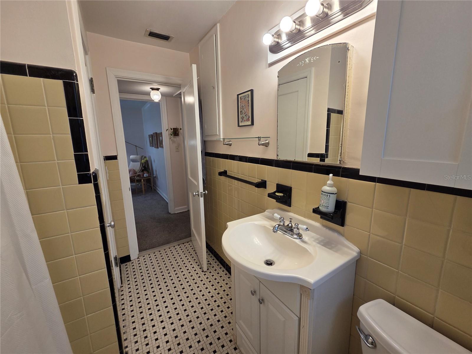 SUNSHINE ESTATES - Residential