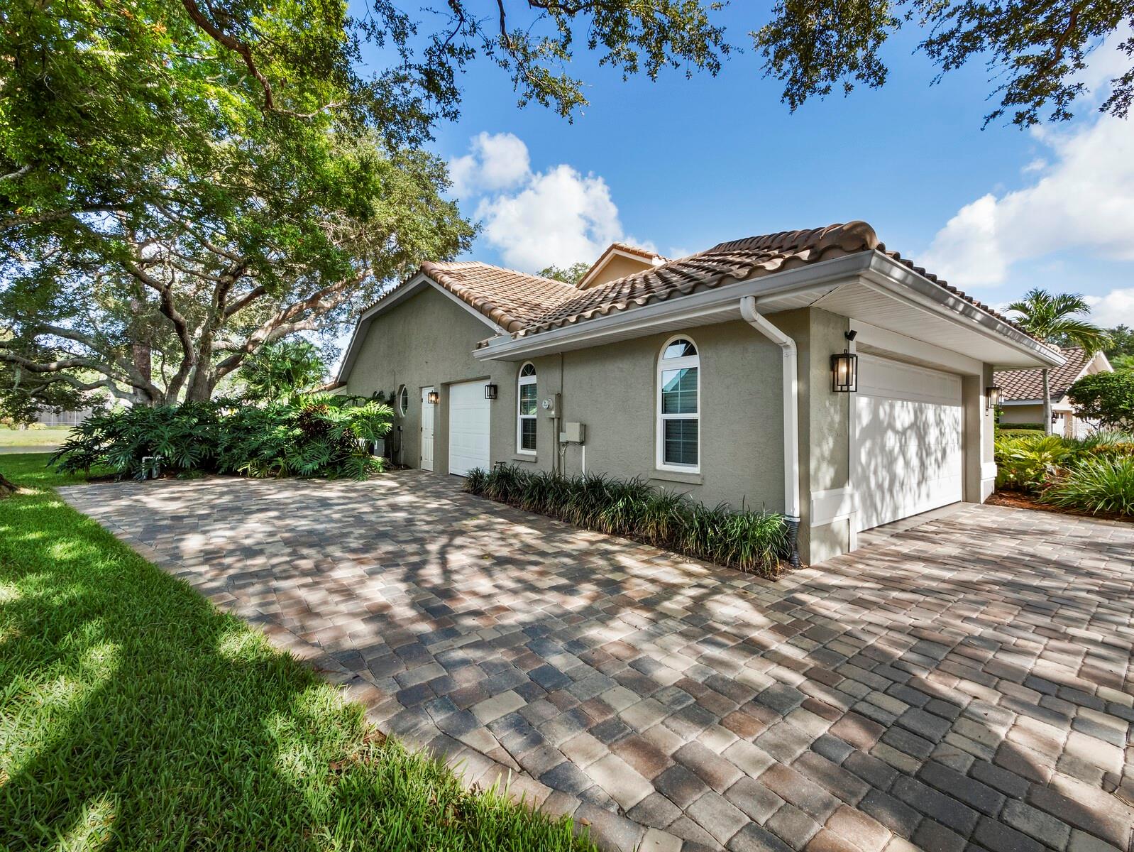 DEER CREEK - Residential