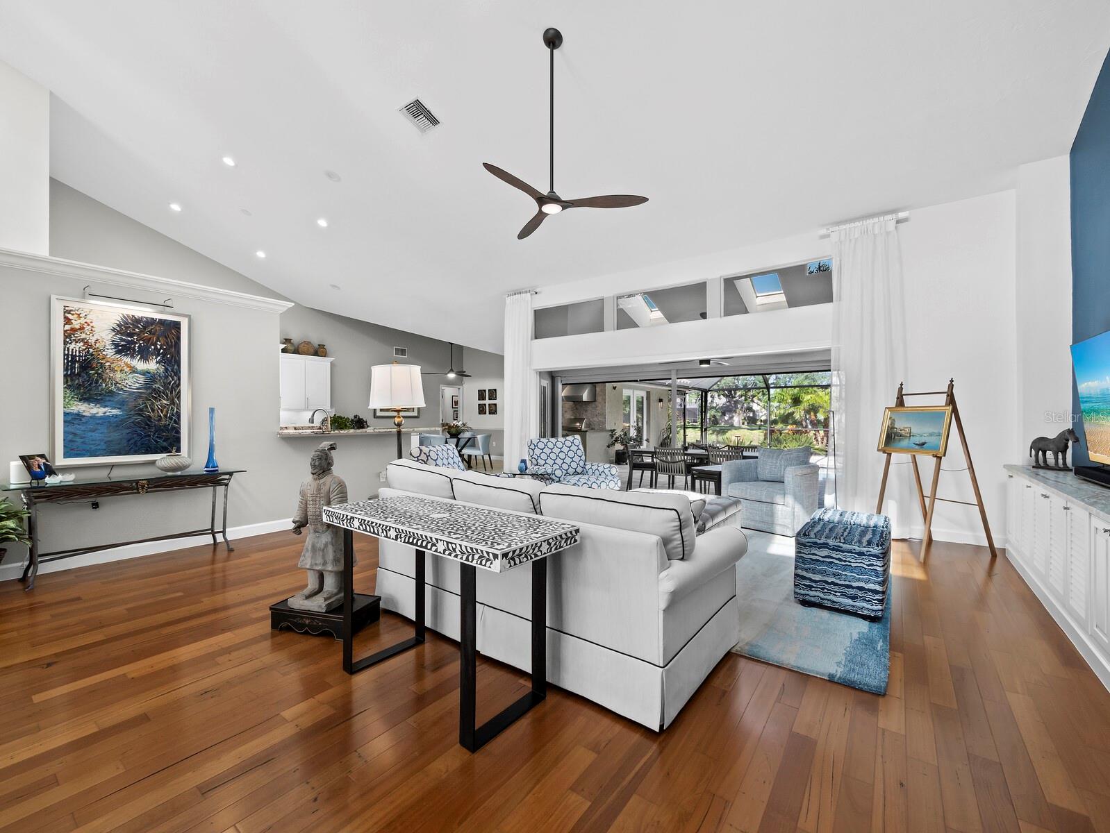 DEER CREEK - Residential