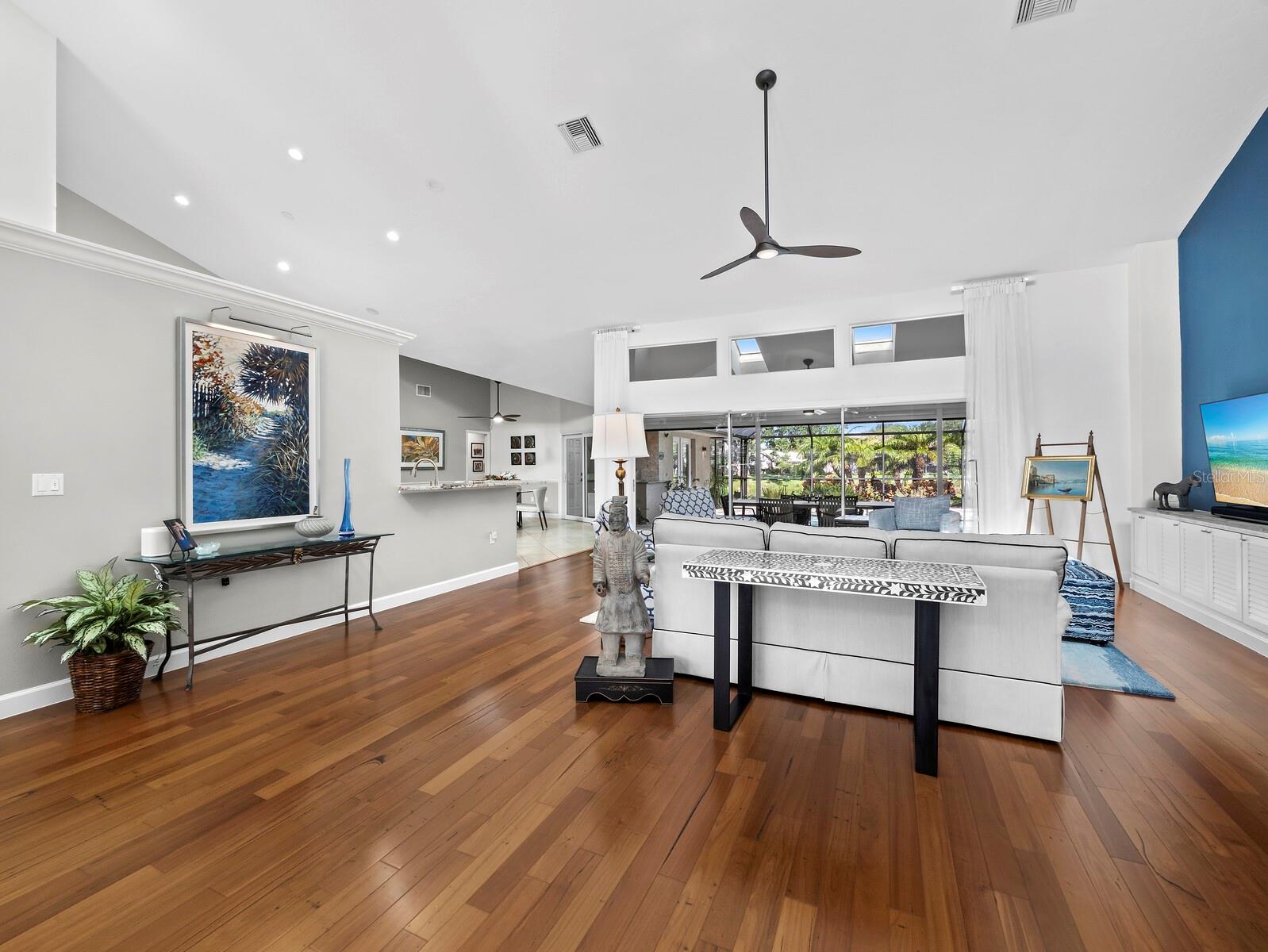 DEER CREEK - Residential