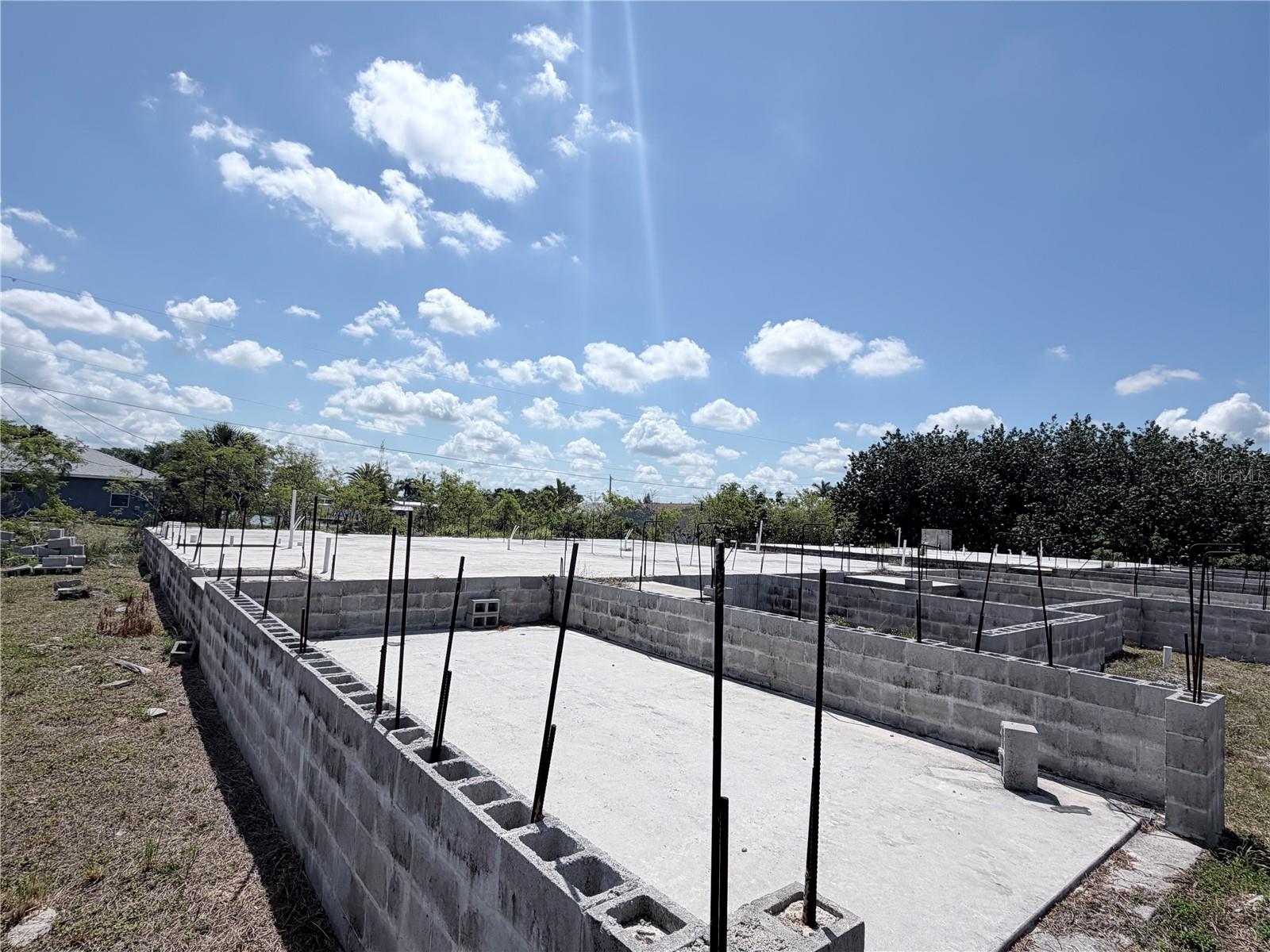 PUNTA GORDA ISLES SEC 14 - Land