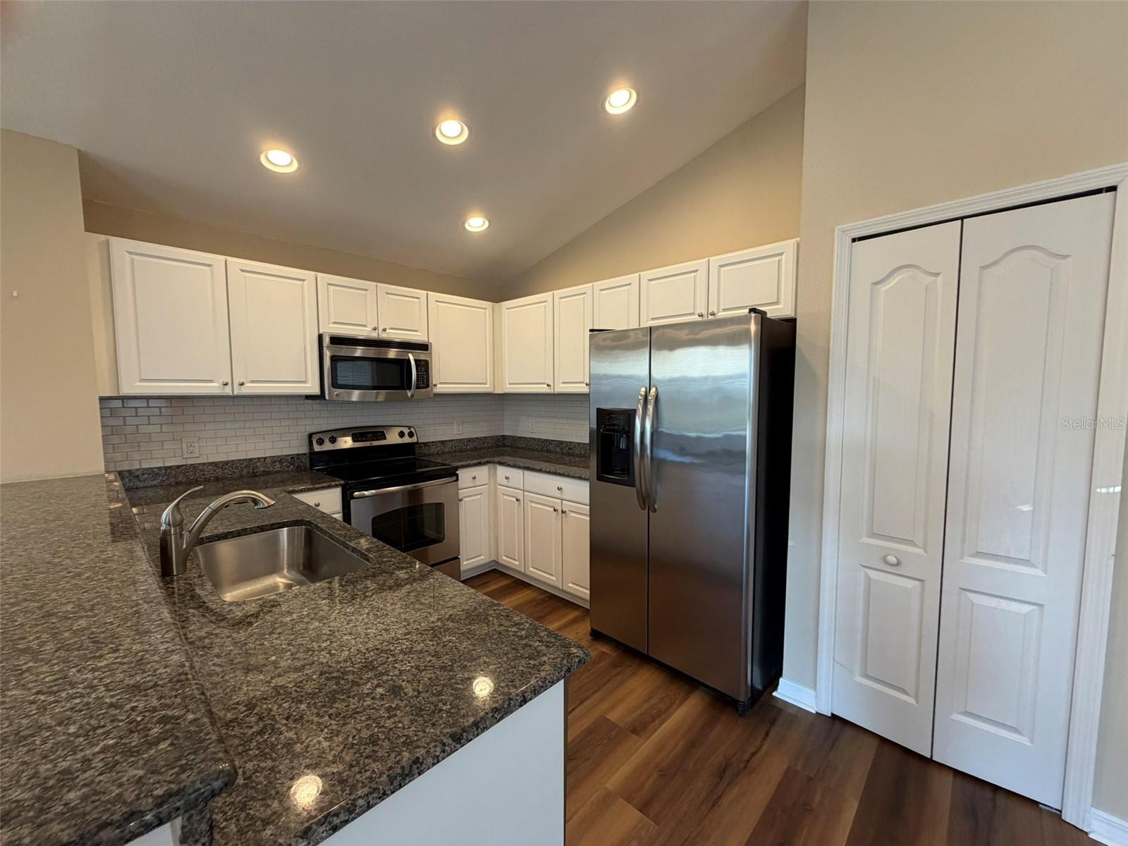 WOODBROOK PH I - Residential