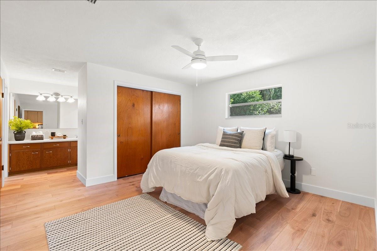 CREEKSIDE - Residential