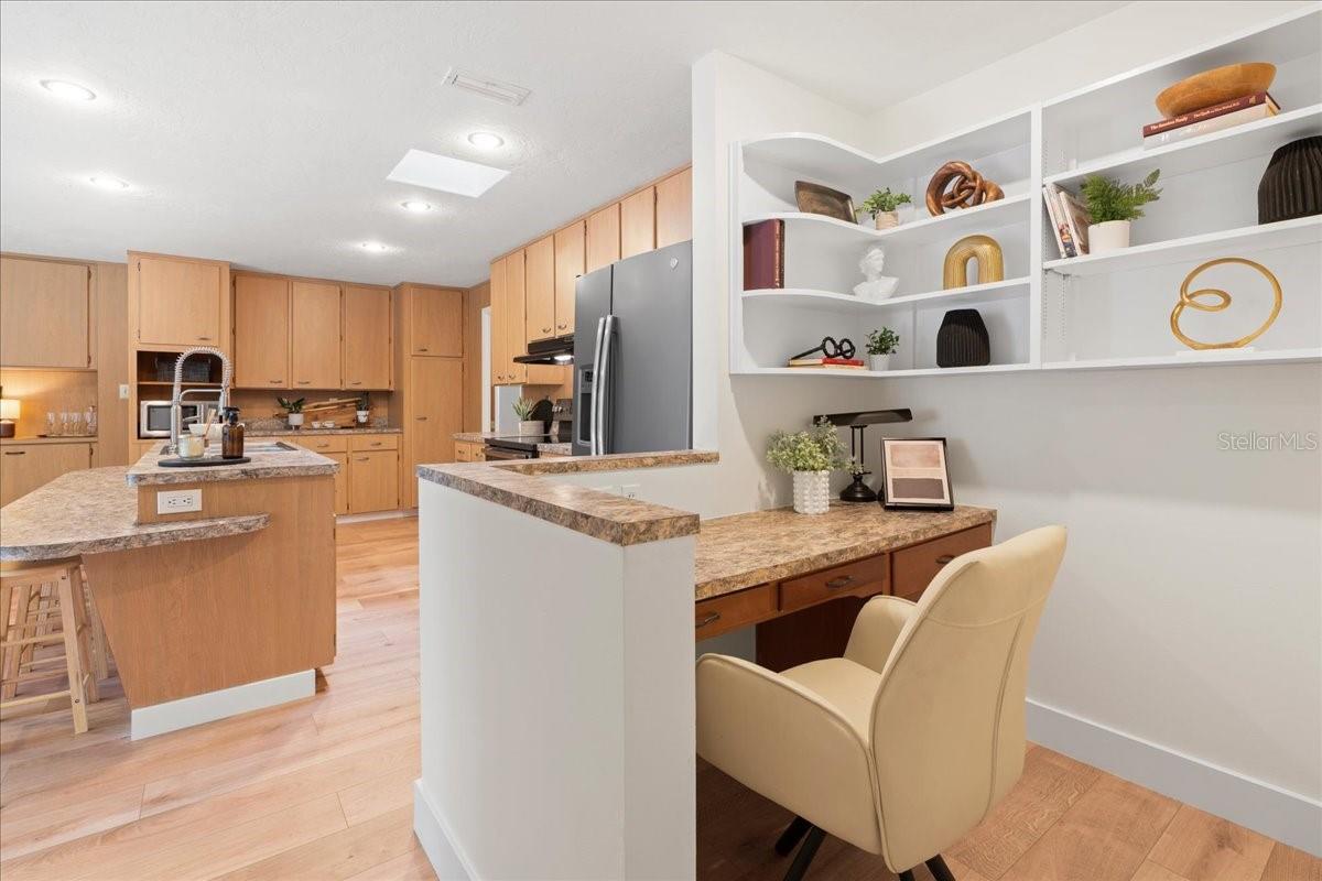 CREEKSIDE - Residential