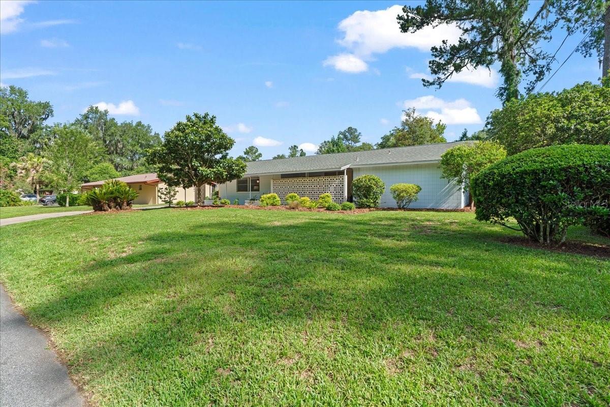 CREEKSIDE - Residential