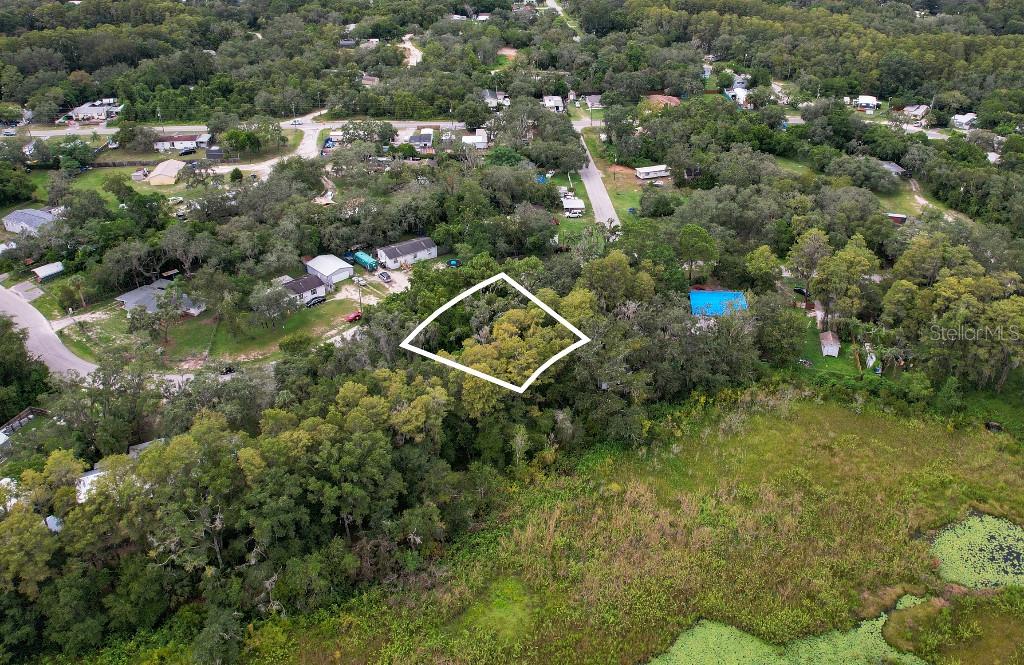 MOON LAKE ESTATE - Land