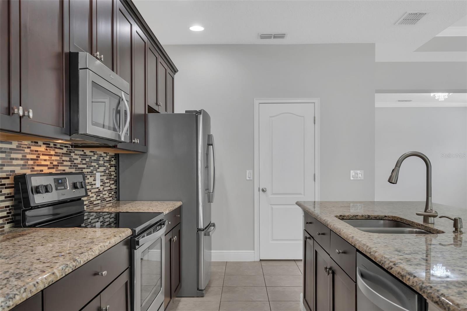LAKE SAWYER SOUTH PH 5 - Residential