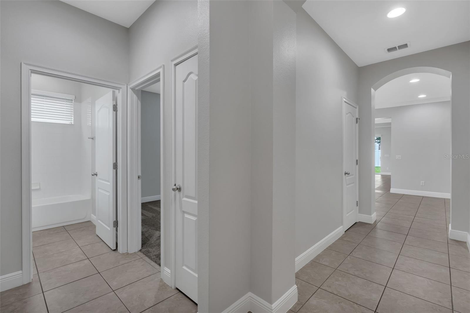 LAKE SAWYER SOUTH PH 5 - Residential
