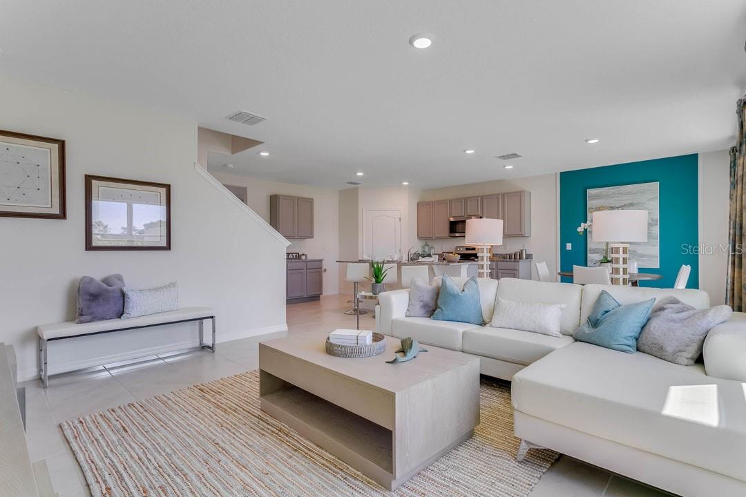 WESTRIDGE PK PH 2 - Residential