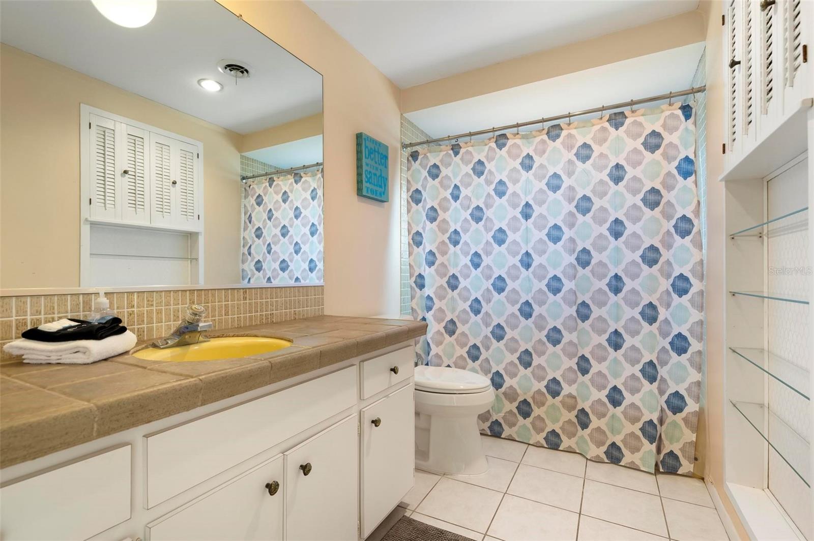 CORAL SHORES UNIT 2 - Residential