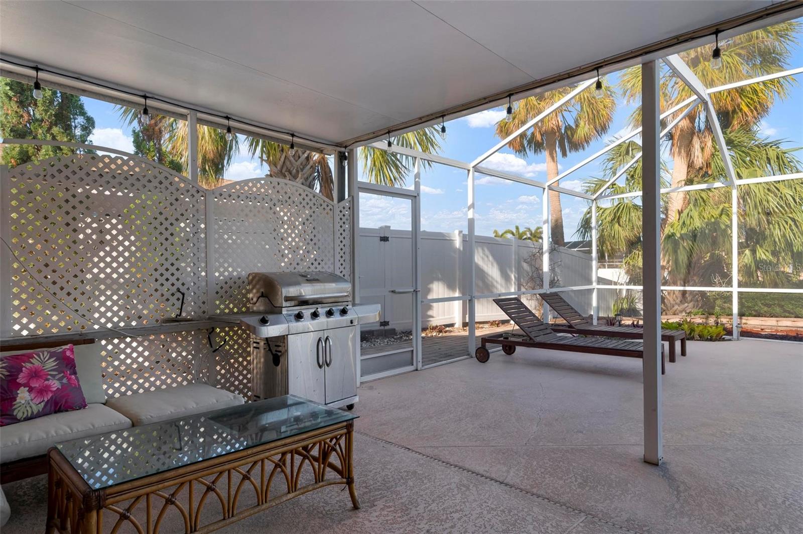 CORAL SHORES UNIT 2 - Residential