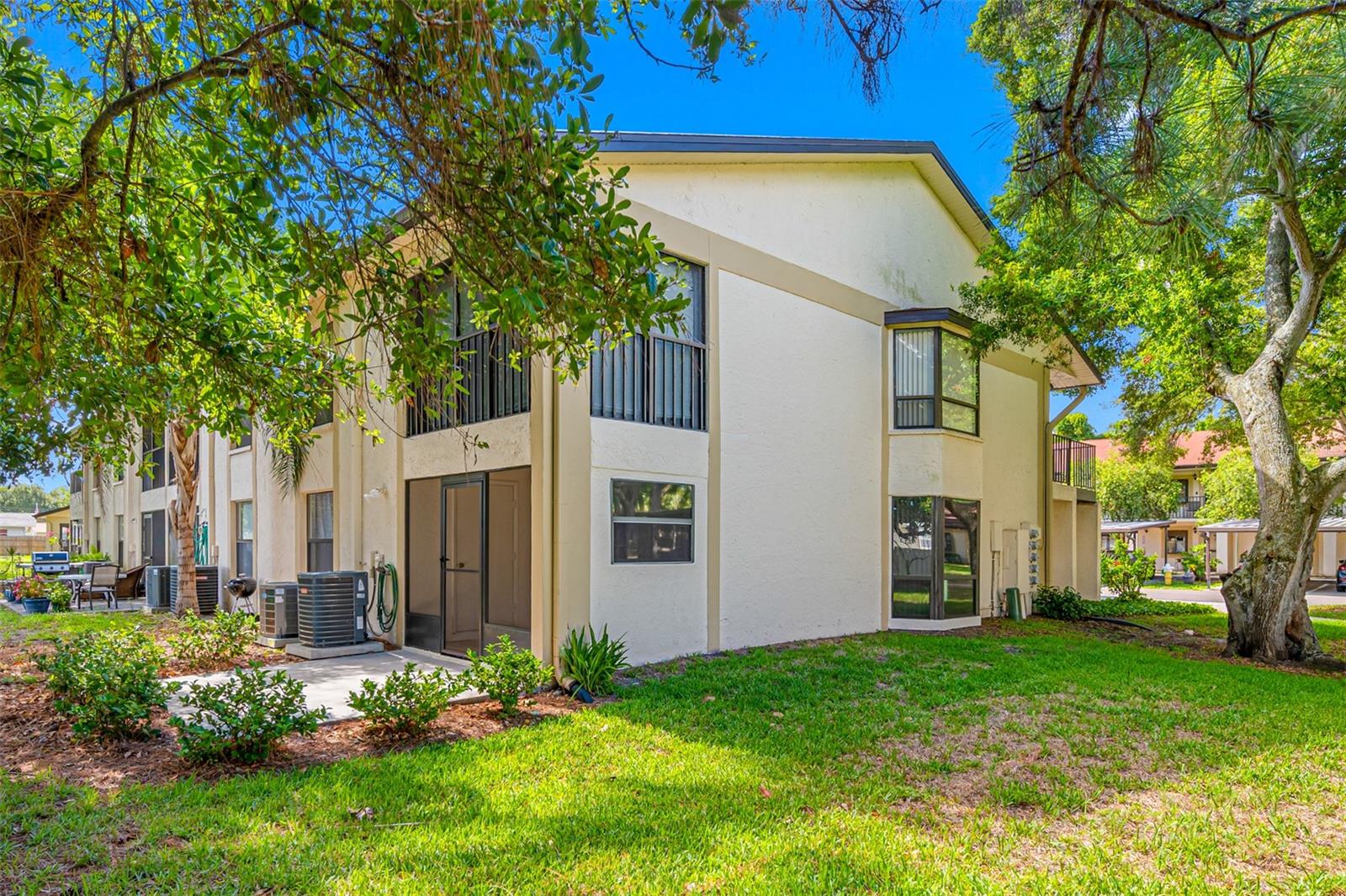 DEERWOOD GARDENS - Residential