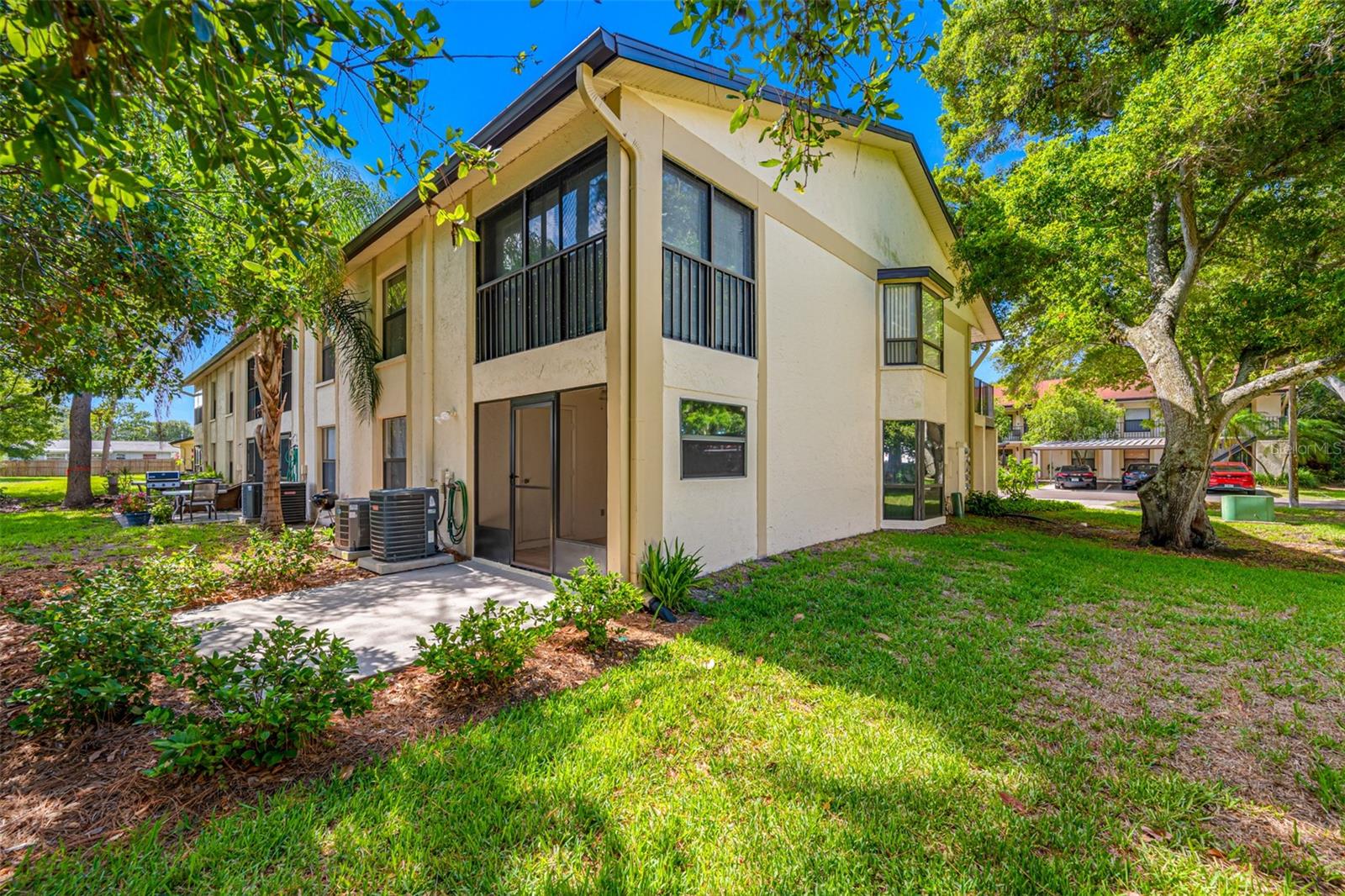 DEERWOOD GARDENS - Residential