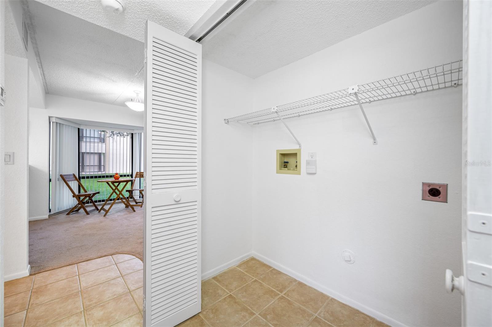 DEERWOOD GARDENS - Residential