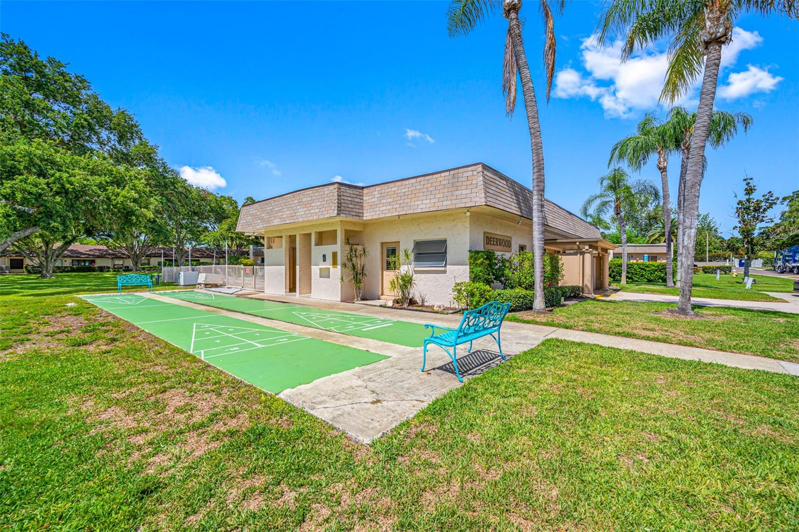 DEERWOOD GARDENS - Residential