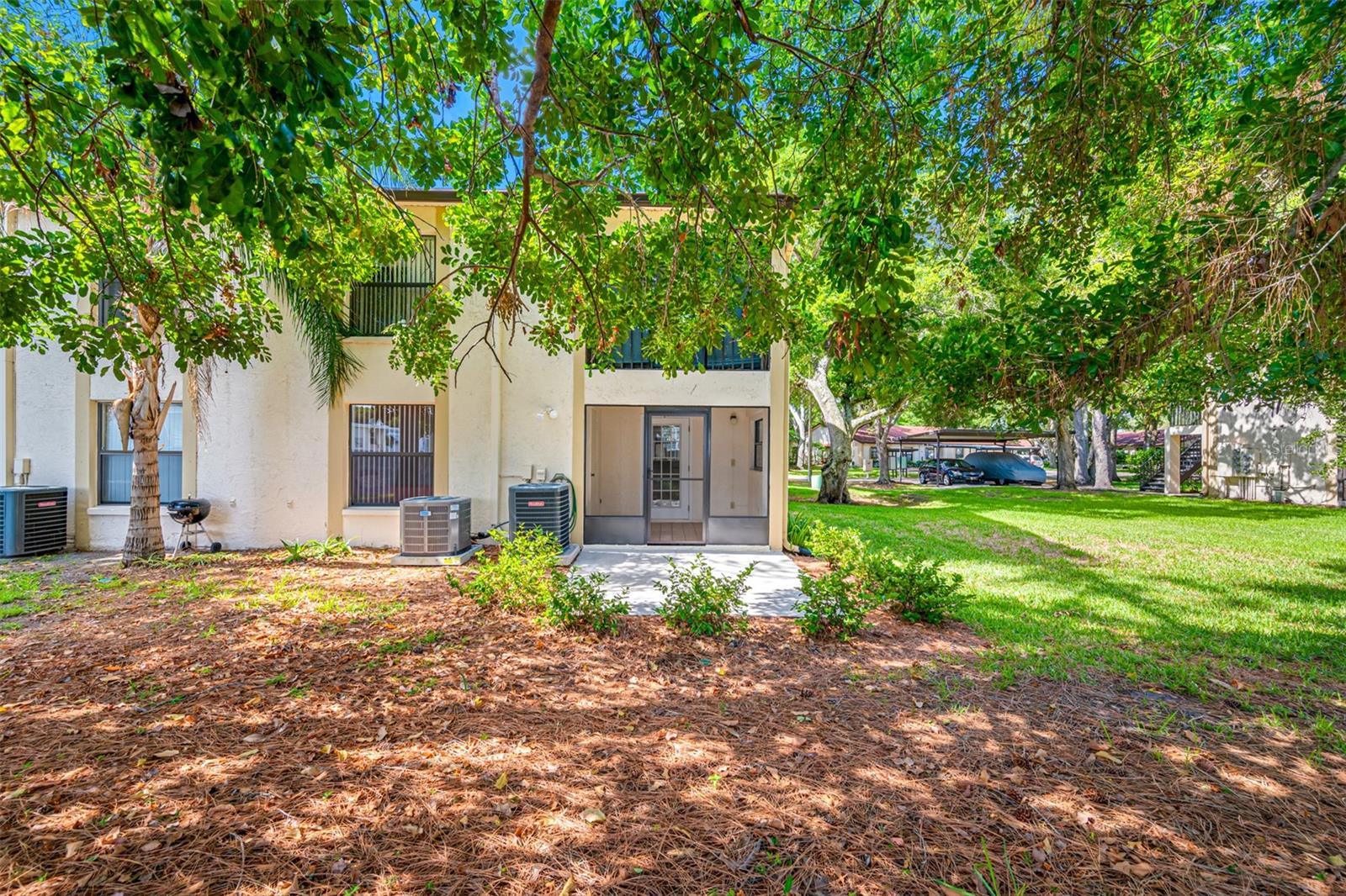 DEERWOOD GARDENS - Residential