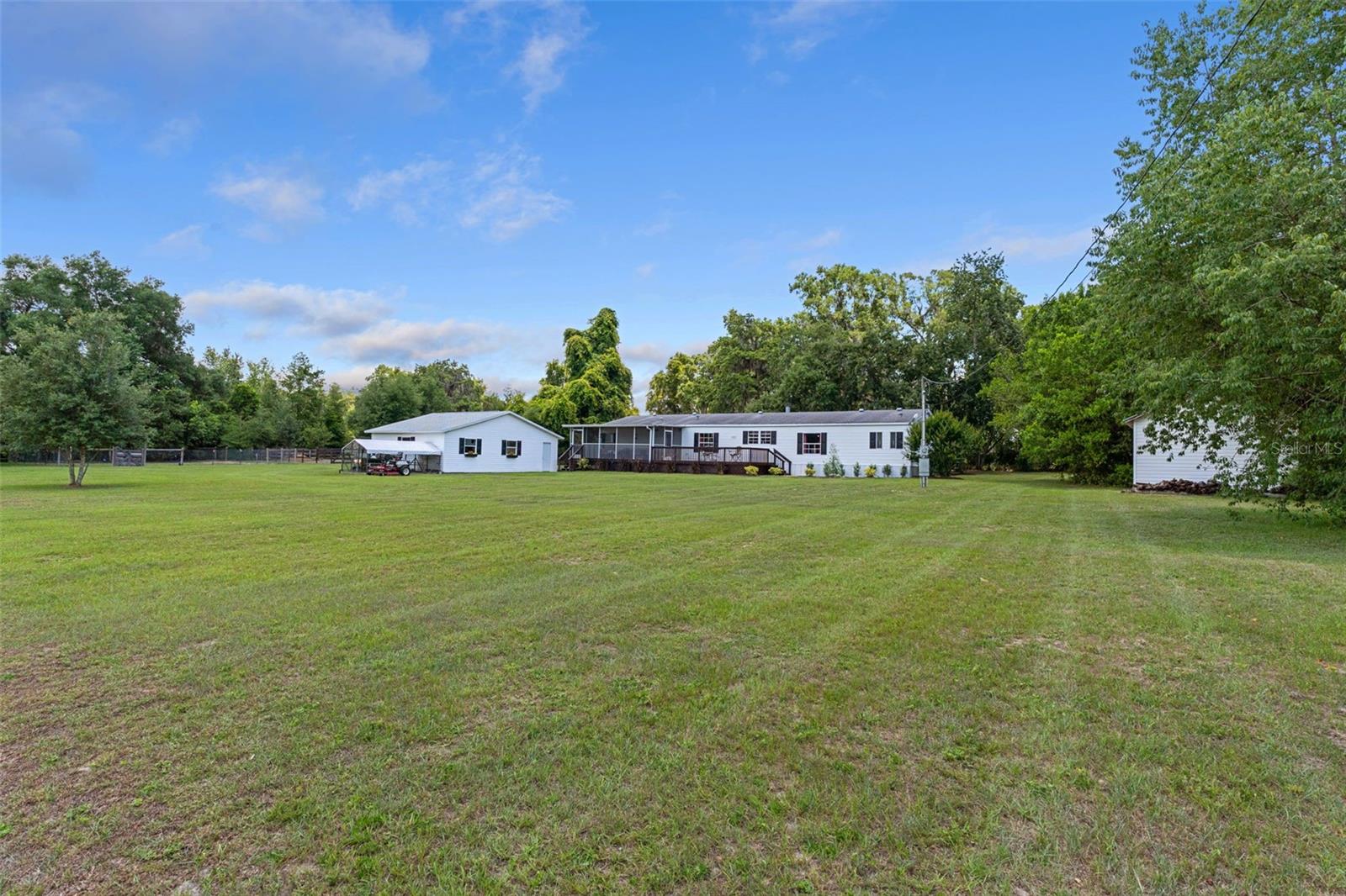 MONDON HILL FARM - Residential