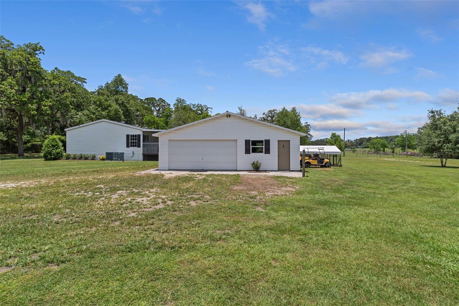 MONDON HILL FARM - Residential