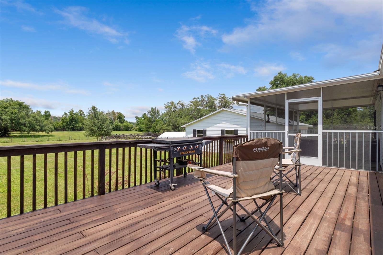 MONDON HILL FARM - Residential