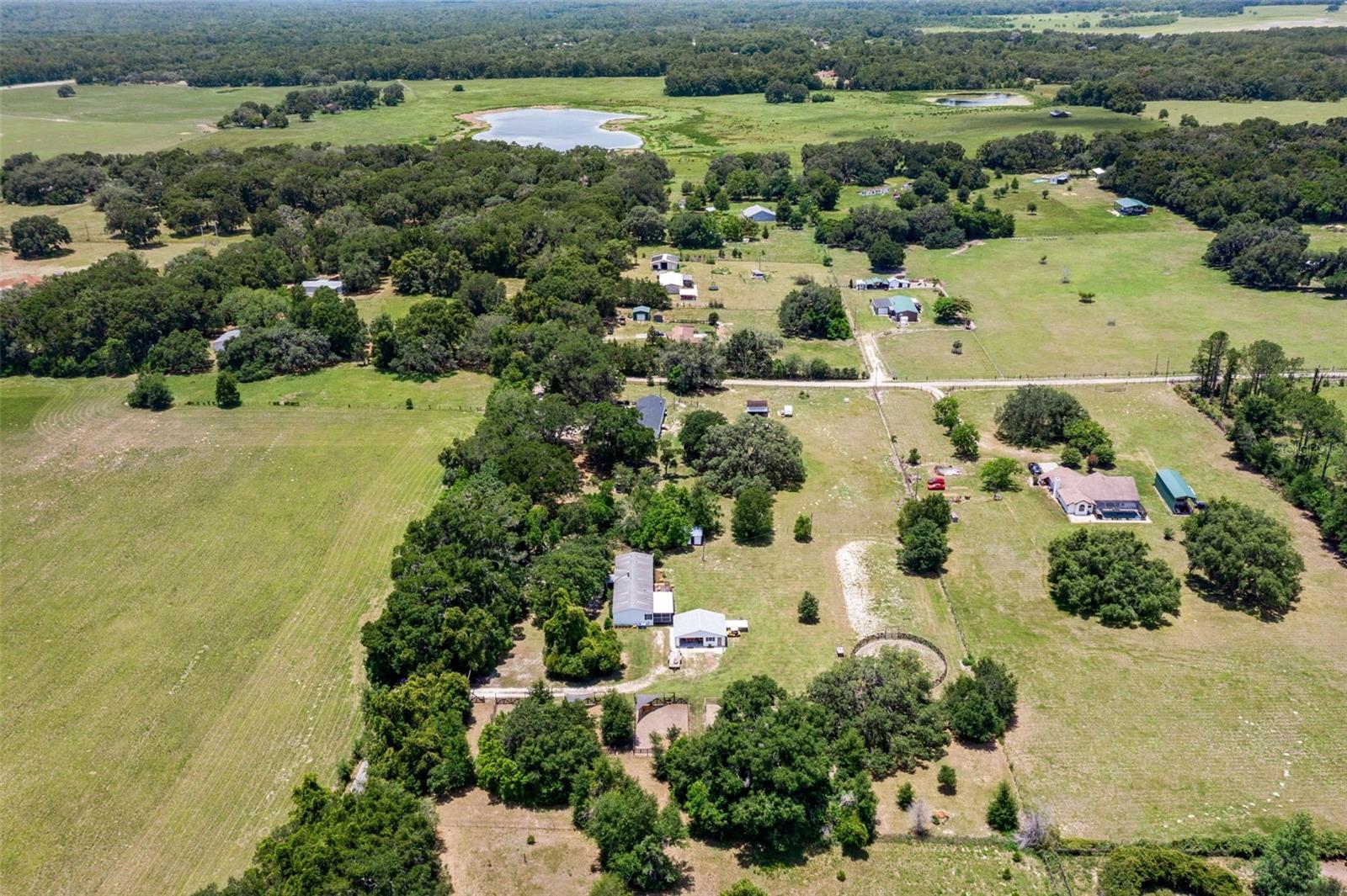 MONDON HILL FARM - Residential