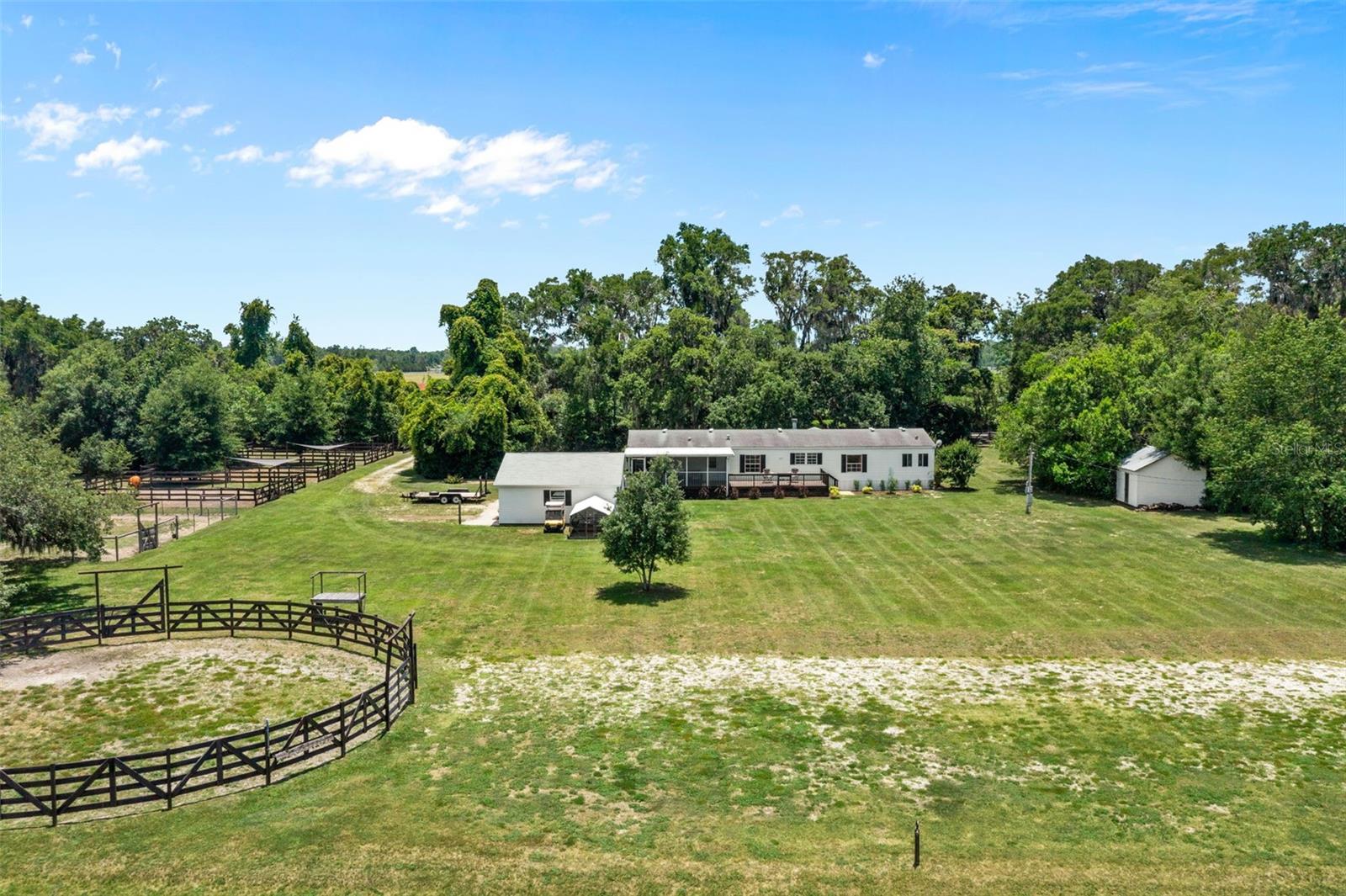 MONDON HILL FARM - Residential