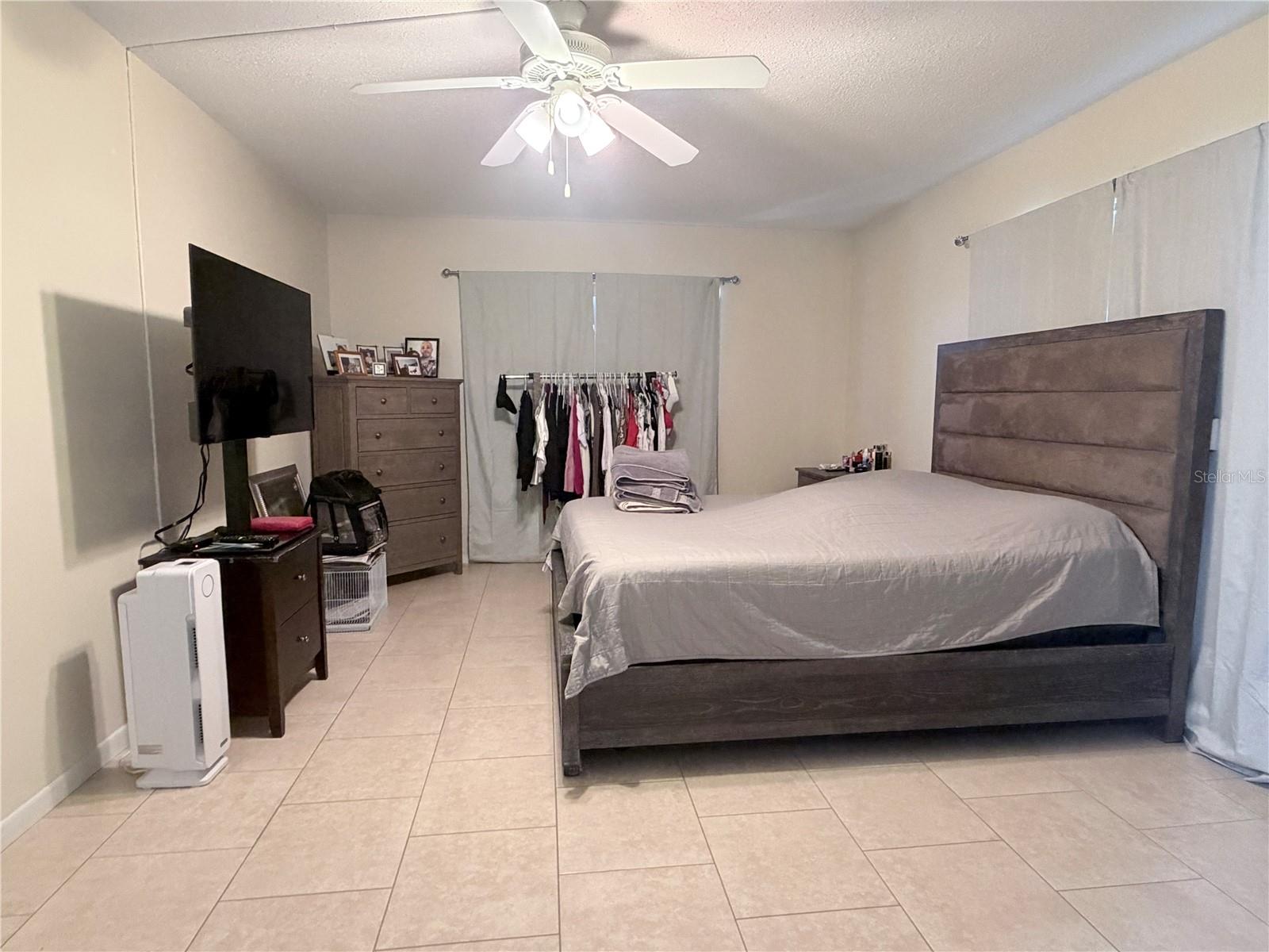 SABAL PALM GARDENS PH I - Residential