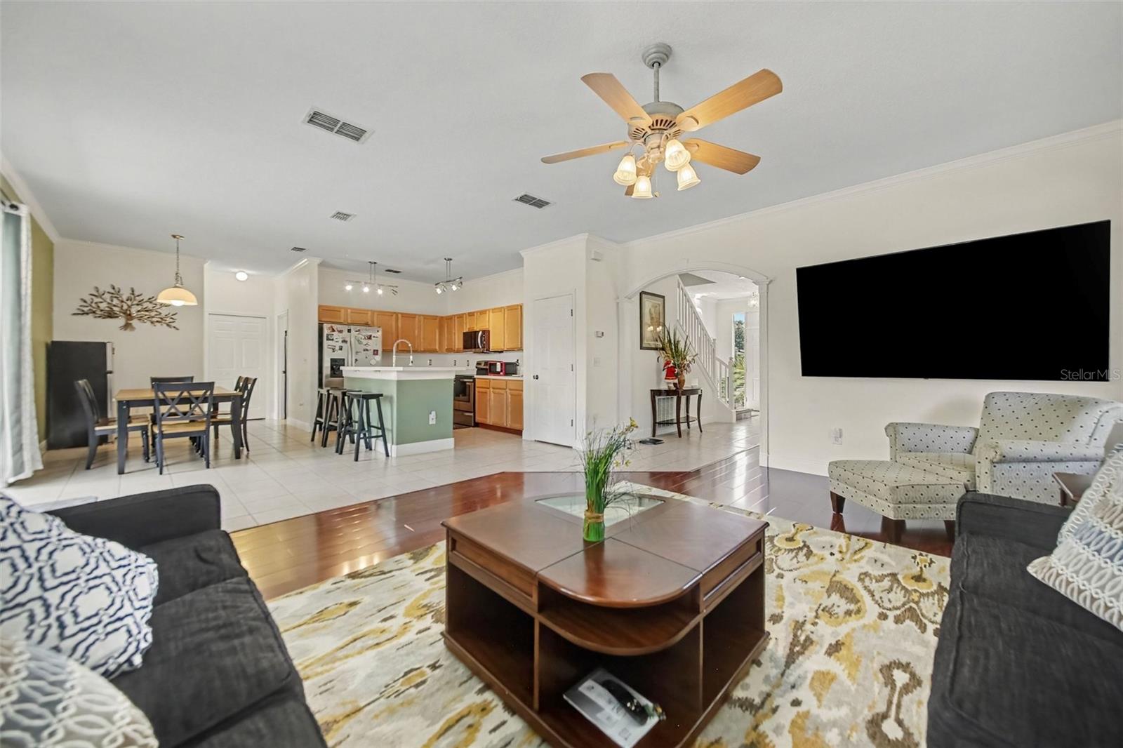 CHASE GROVES UNIT 4B - Residential