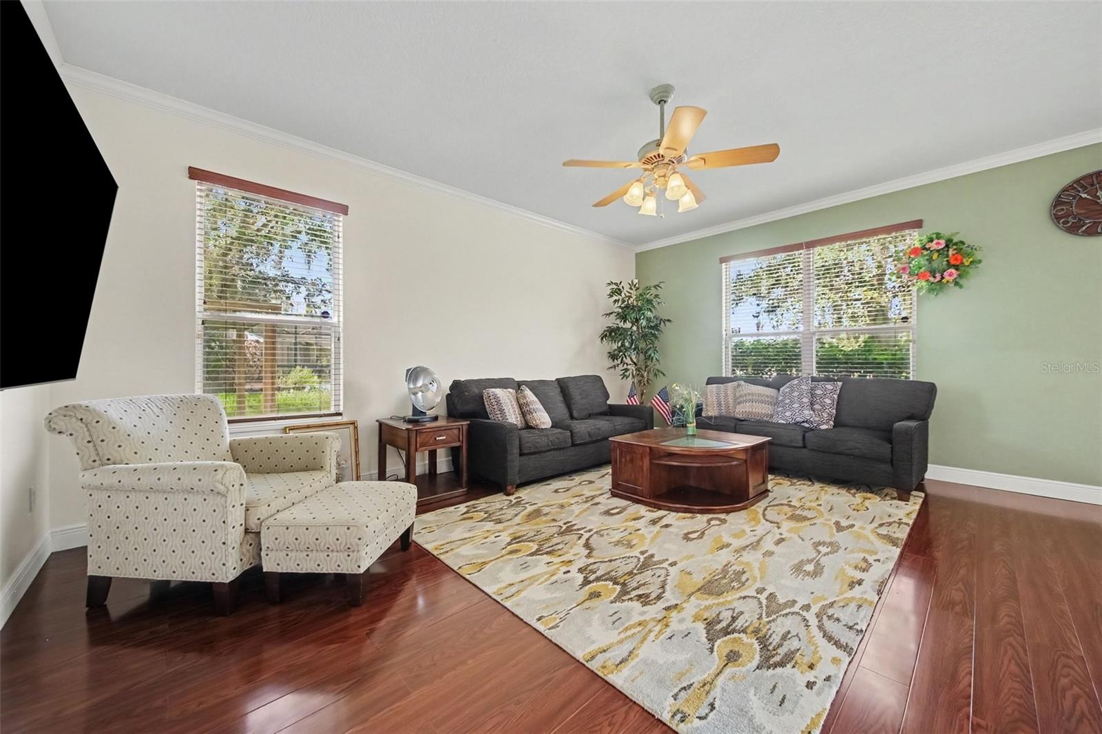 CHASE GROVES UNIT 4B - Residential