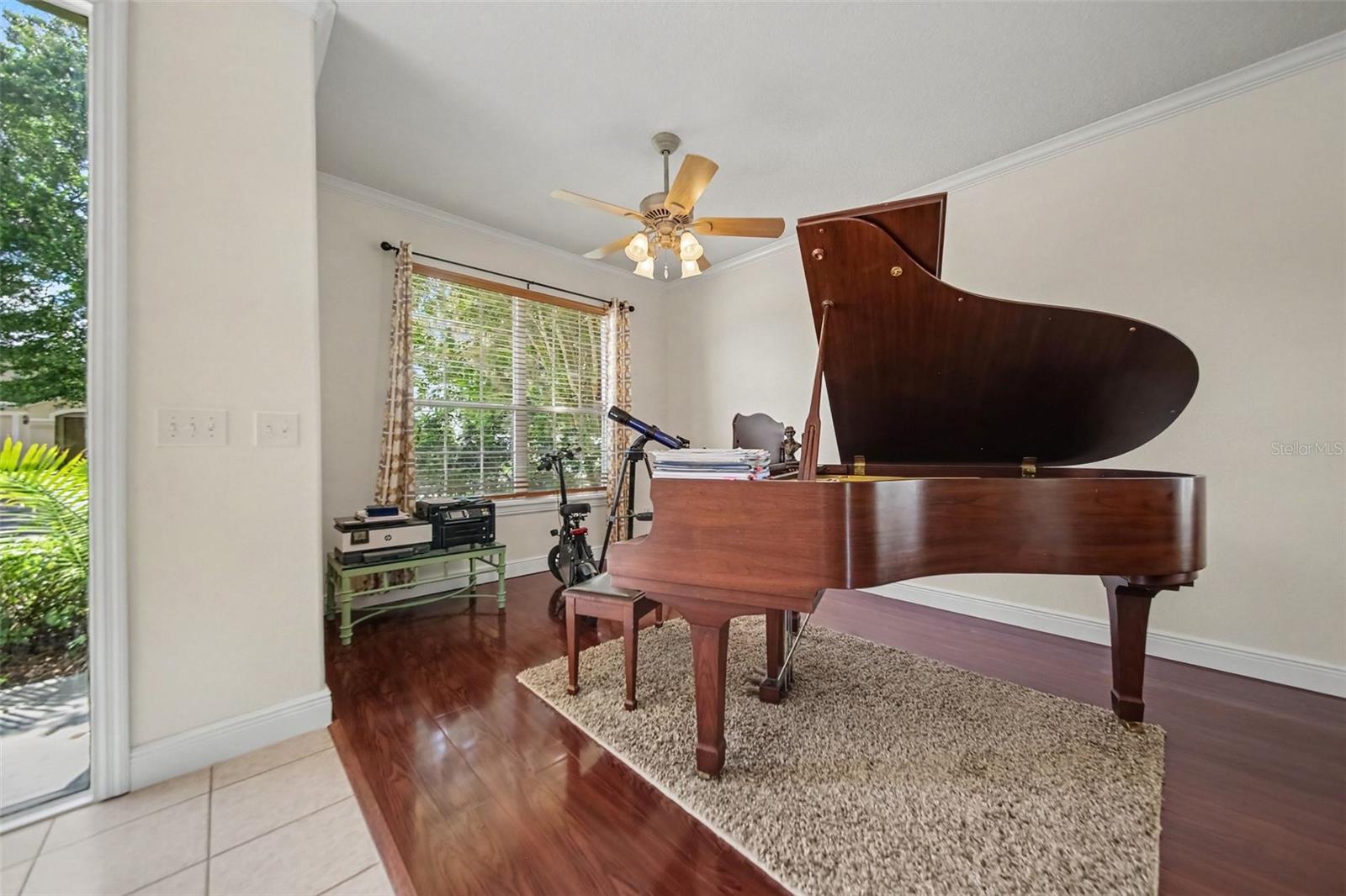 CHASE GROVES UNIT 4B - Residential
