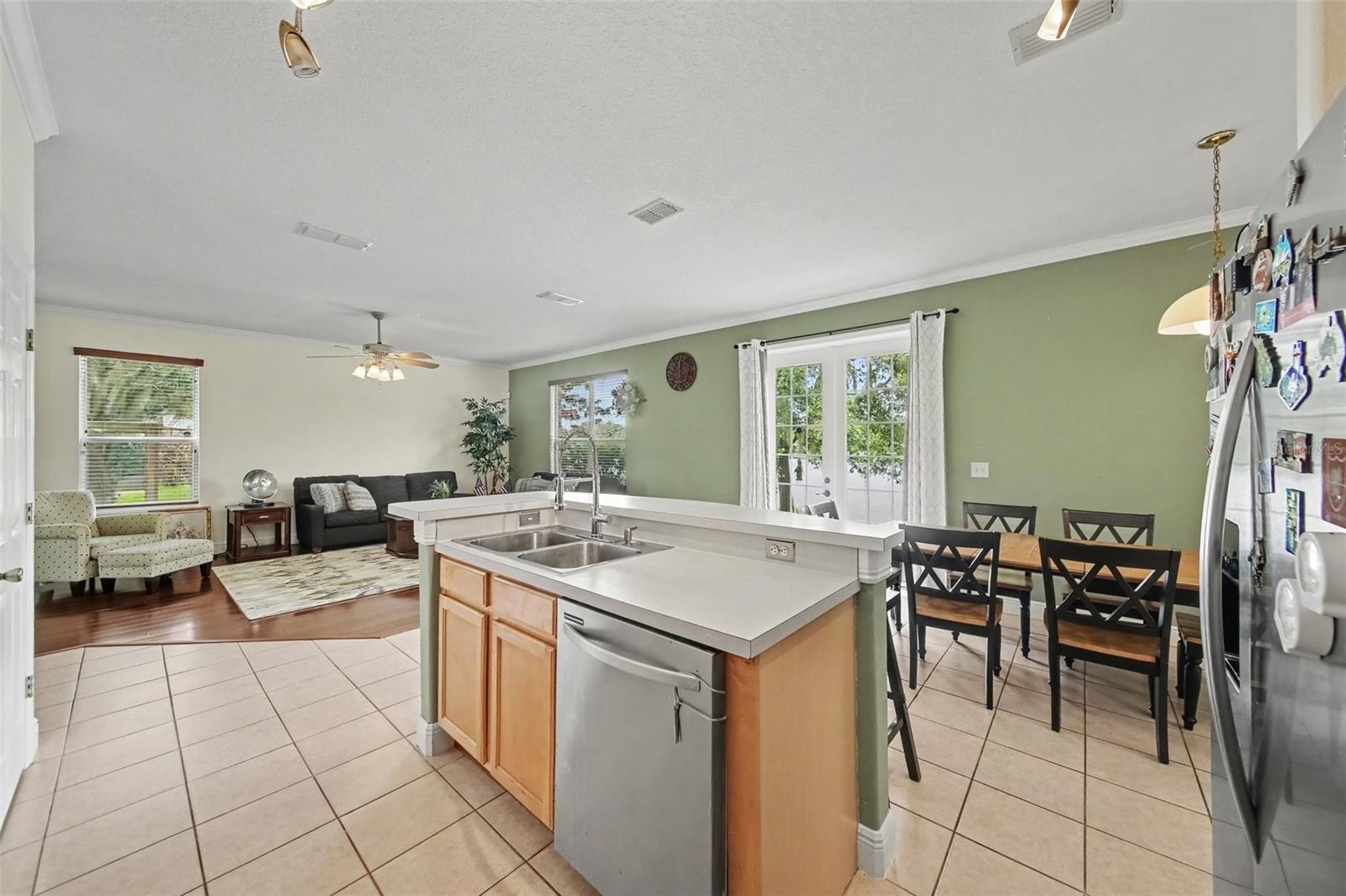 CHASE GROVES UNIT 4B - Residential