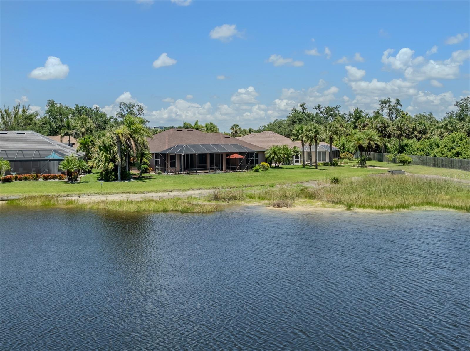 BLUE HERON POND - Residential