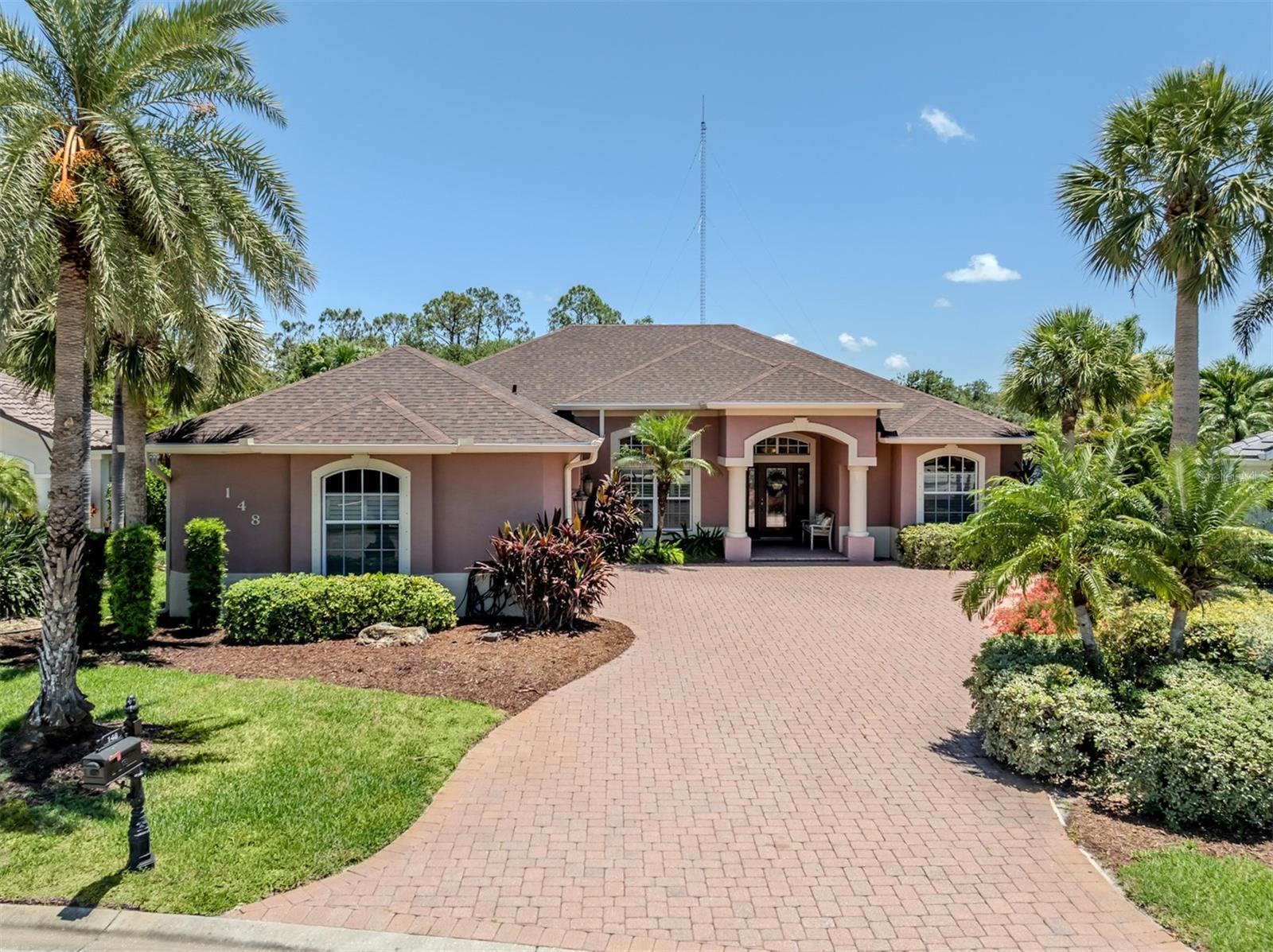 BLUE HERON POND - Residential